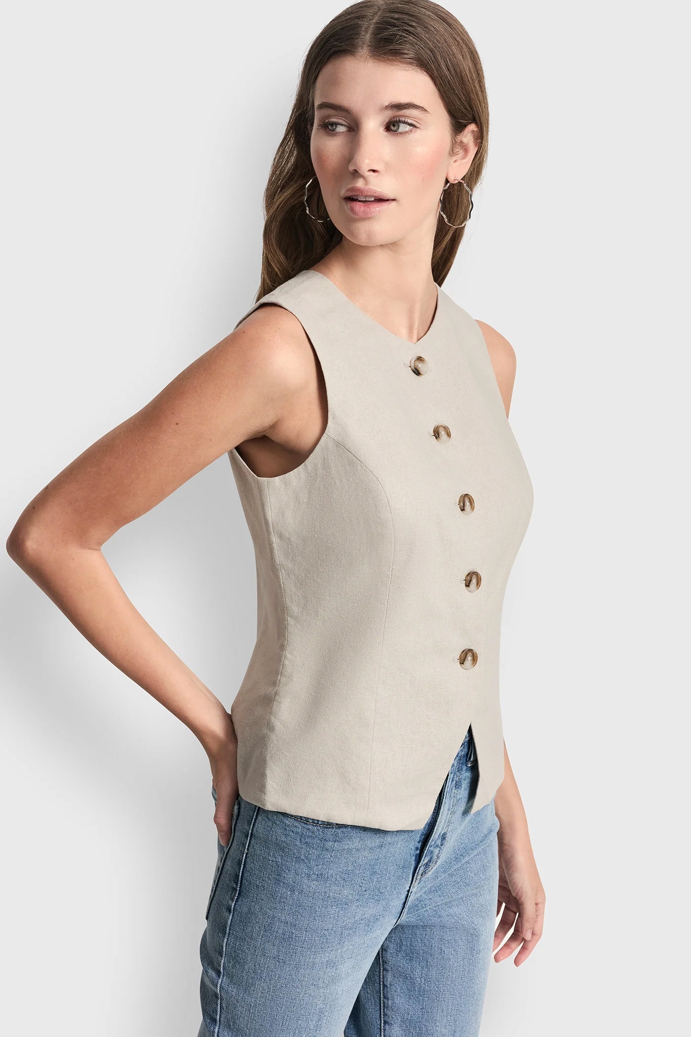 LINEN BUTTON-FRONT VEST