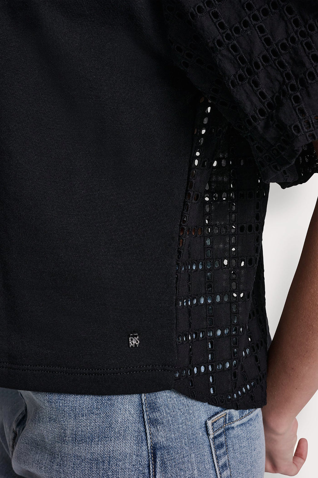 EYELET PUFF SLEEVE SHIRT