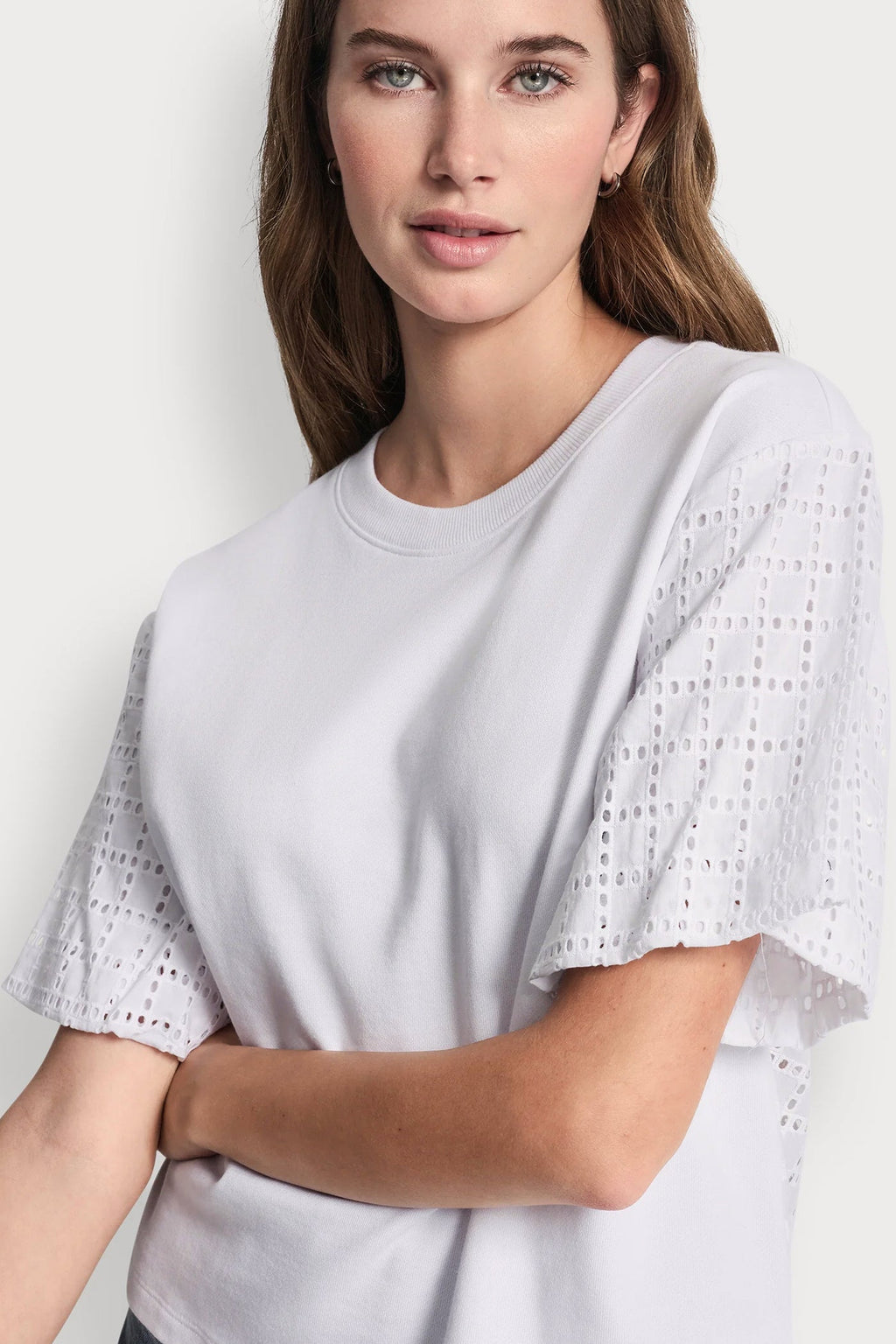 EYELET PUFF SLEEVE SHIRT