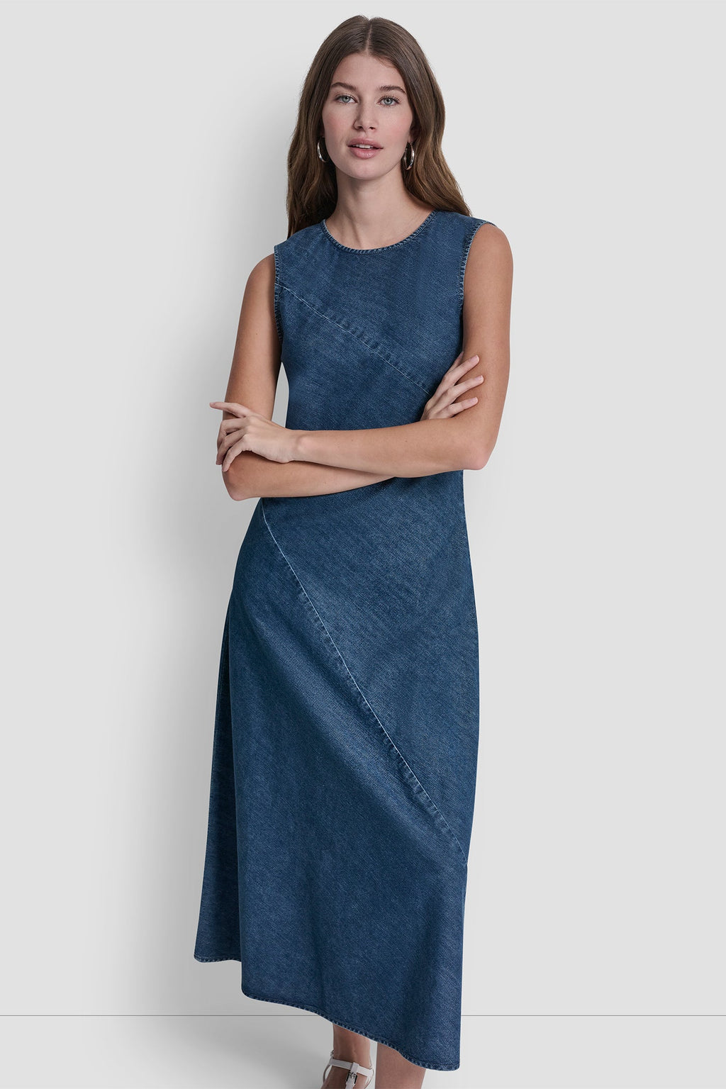 SLEEVELESS DENIM MIDI DRESS