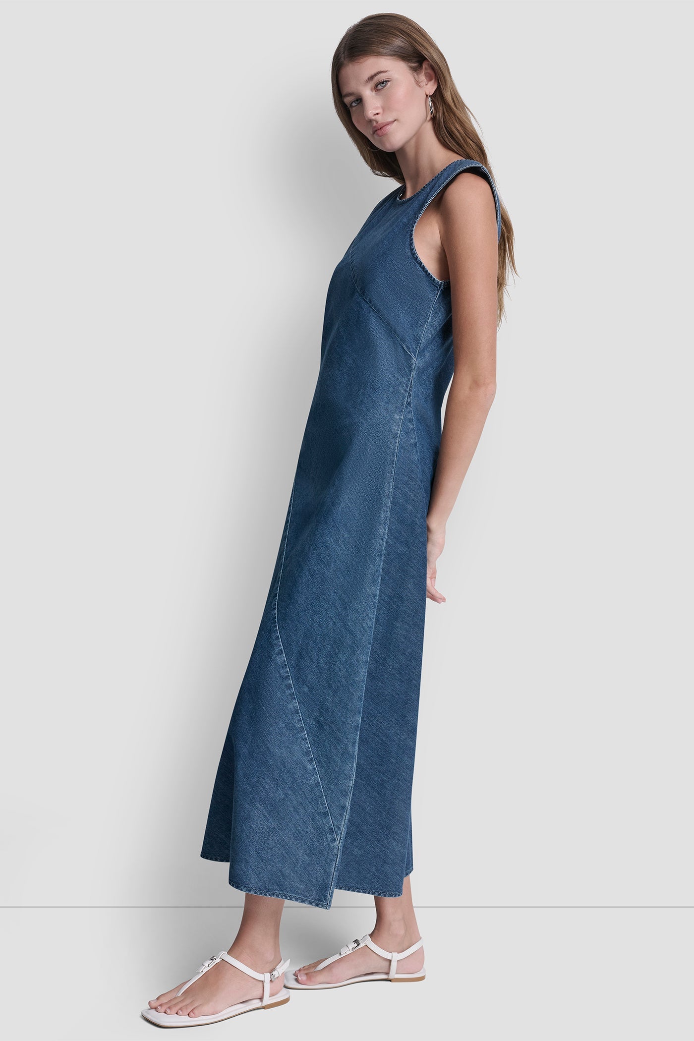 SLEEVELESS DENIM MIDI DRESS