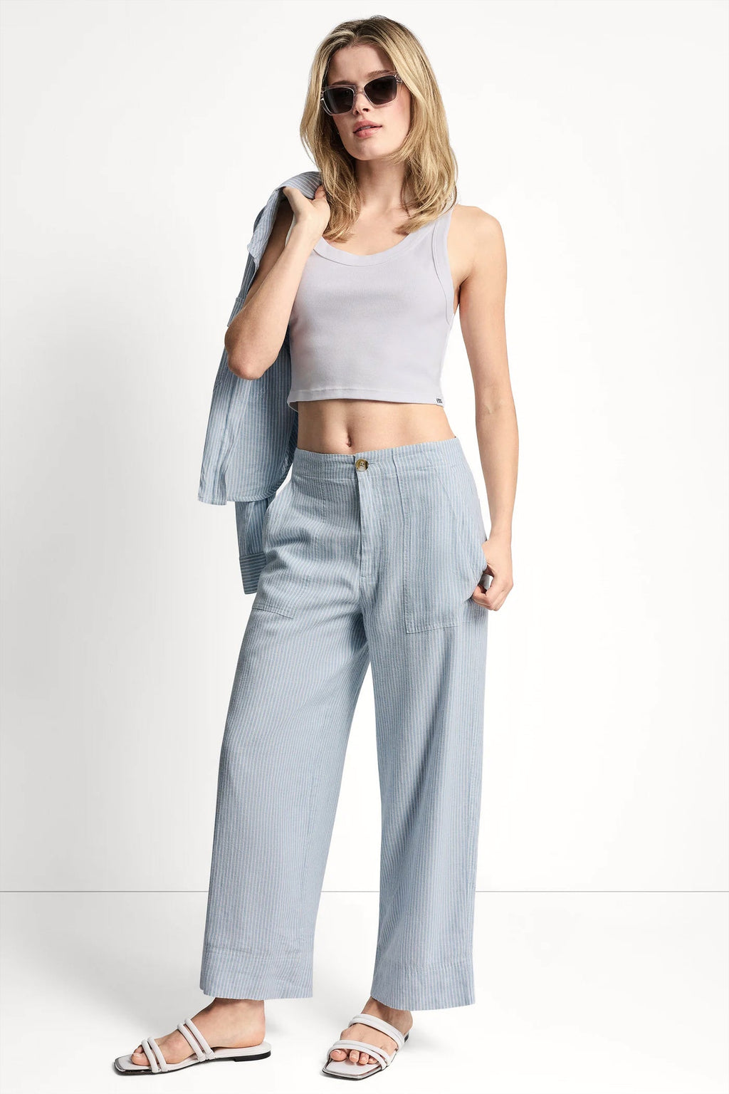 CROPPED WIDE LEG LINEN-BLEND PANTS