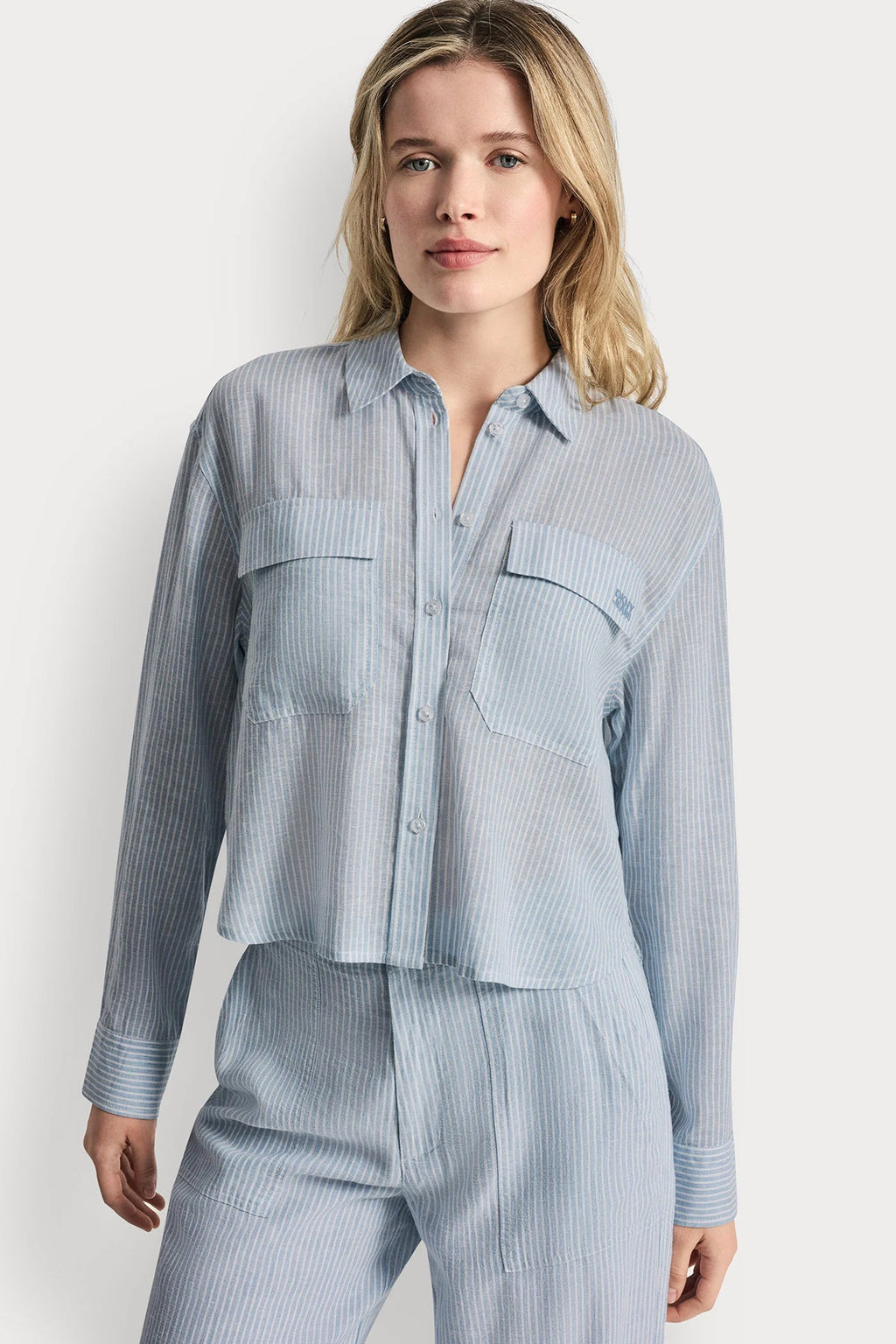 LINEN-BLEND BUTTON-FRONT SHIRT