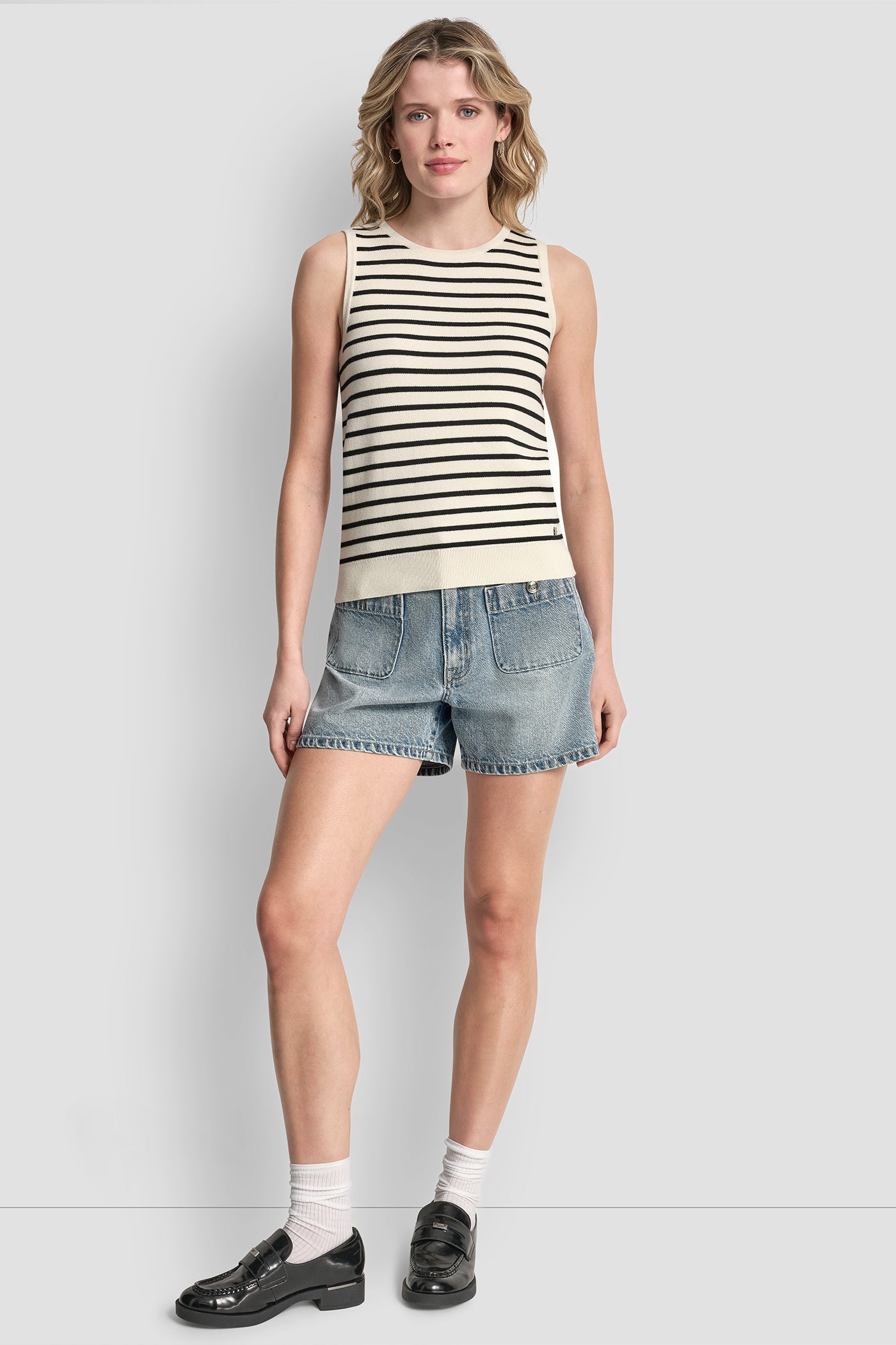 SLEEVELESS STRIPED SWEATER