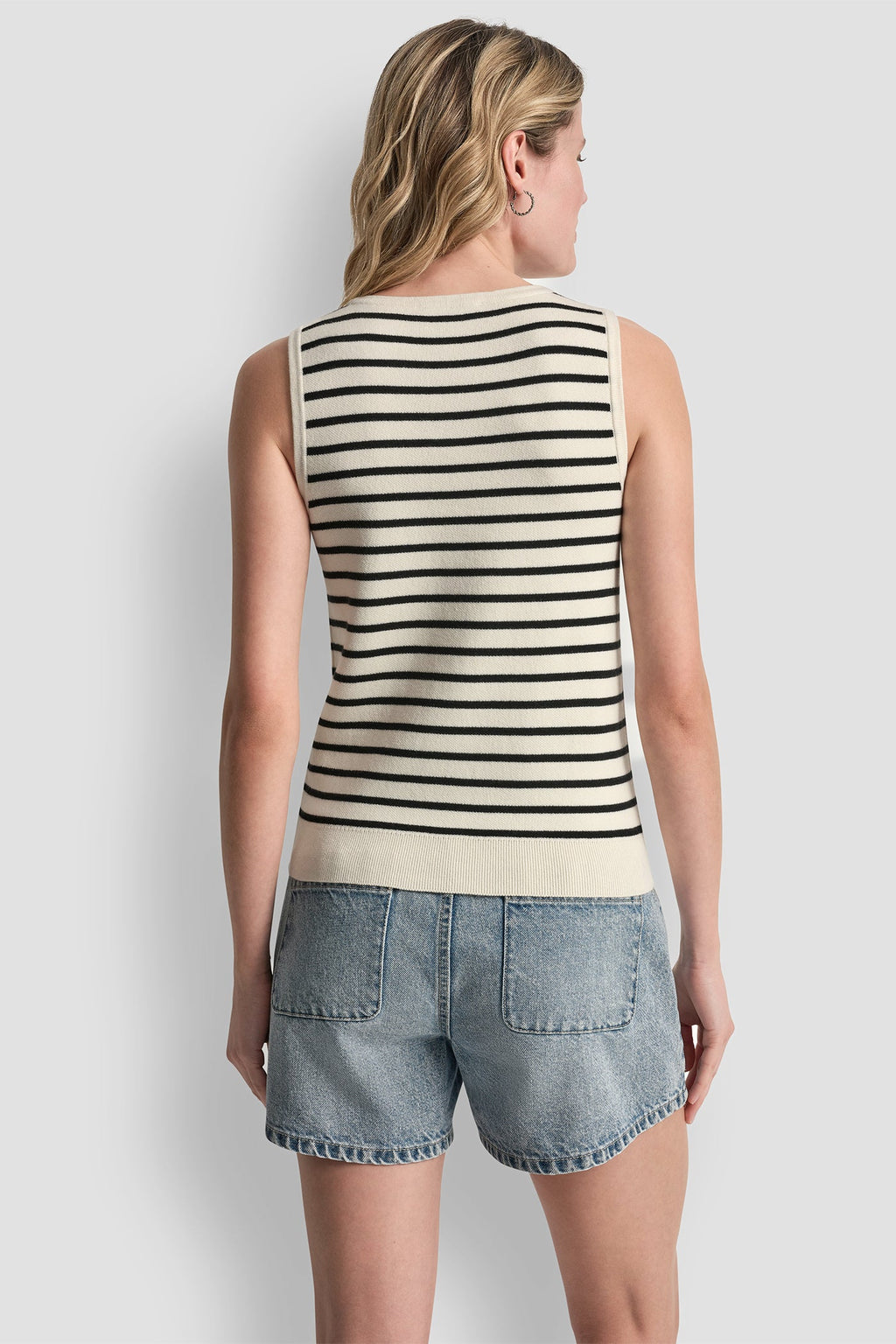 SLEEVELESS STRIPED SWEATER