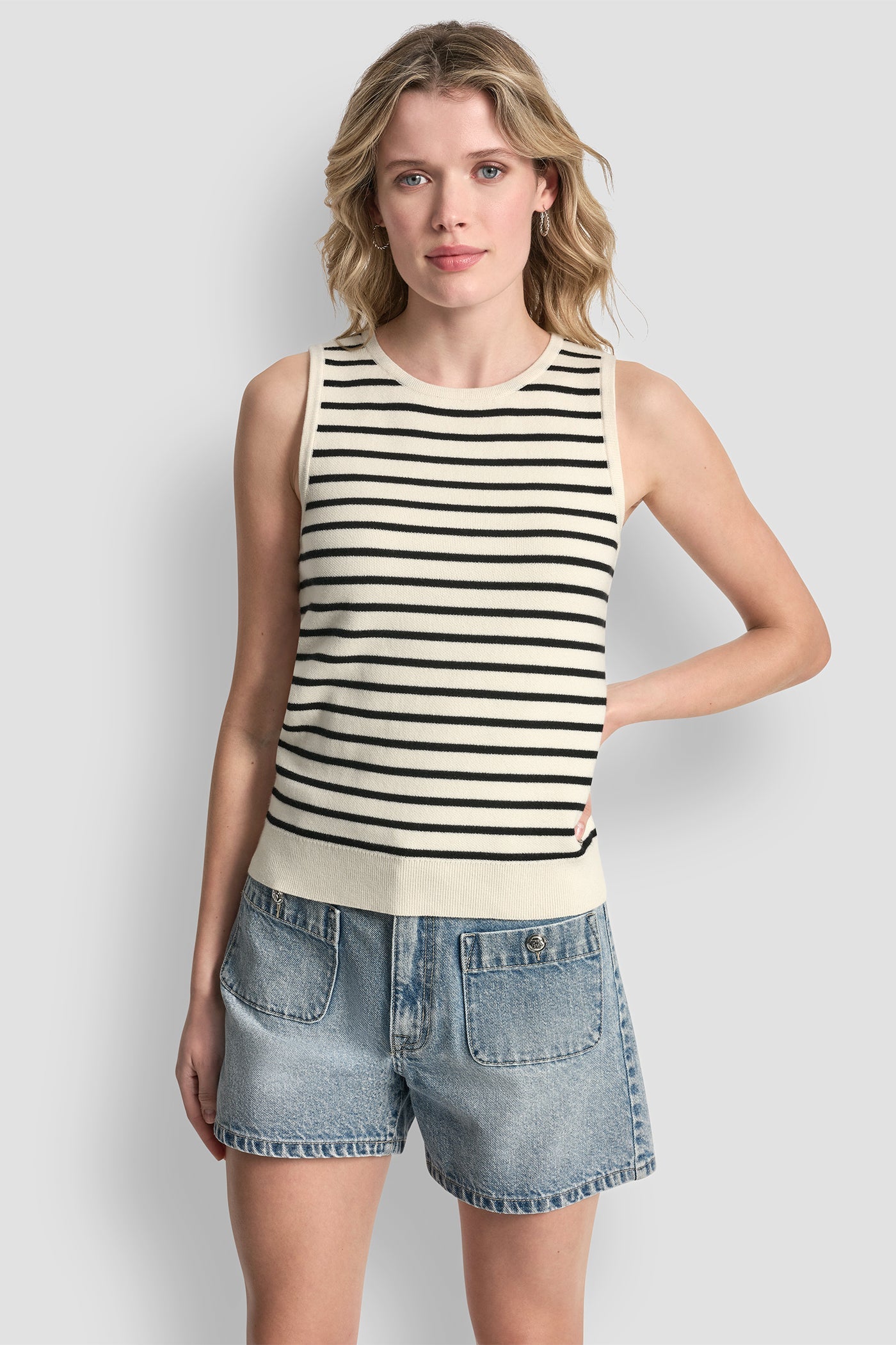 SLEEVELESS STRIPED SWEATER