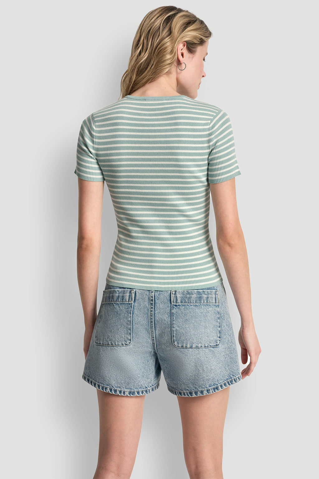 CREW NECK STRIPED TEE