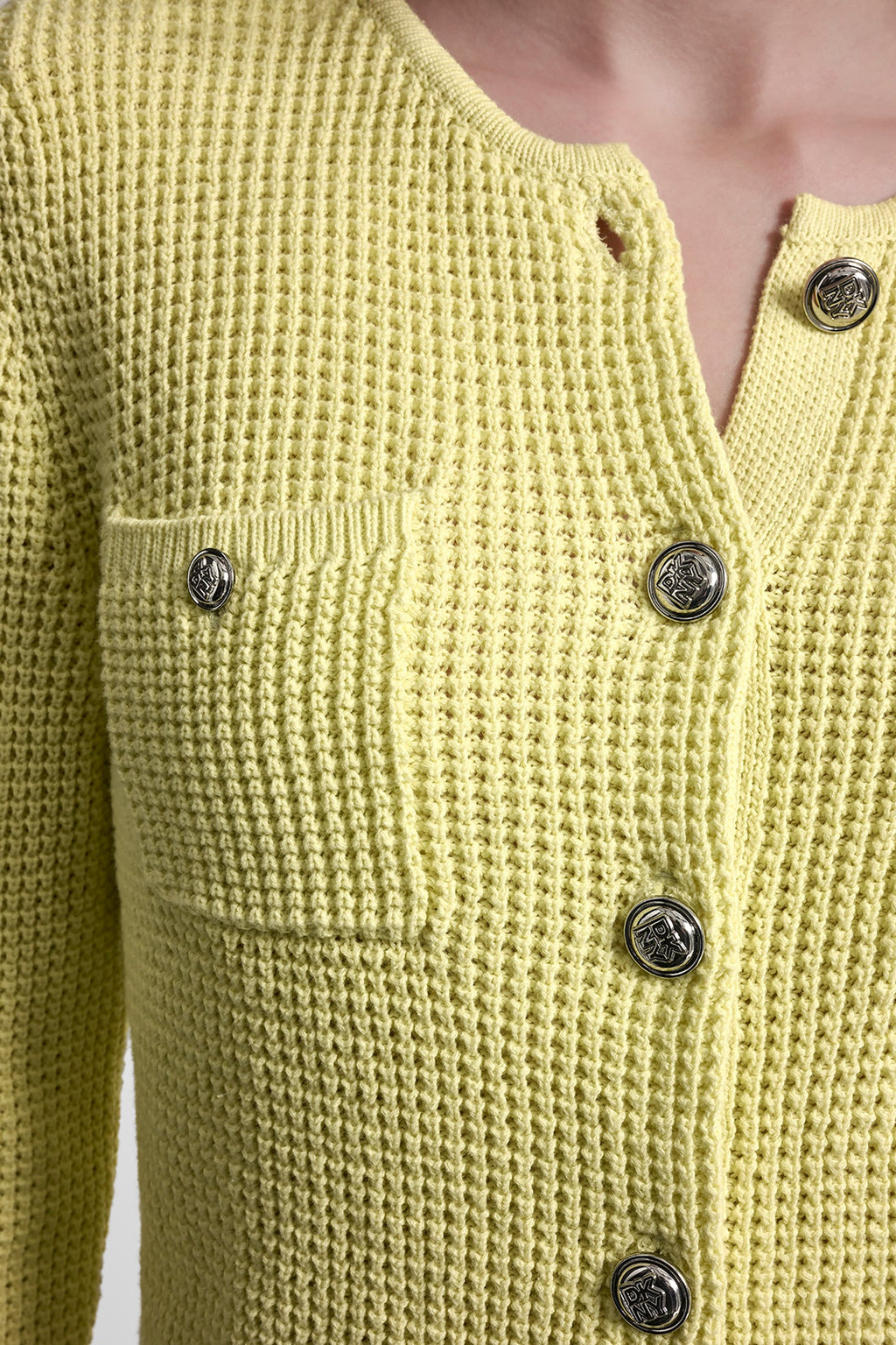 TUCK STITCH CREW NECK CARDIGAN