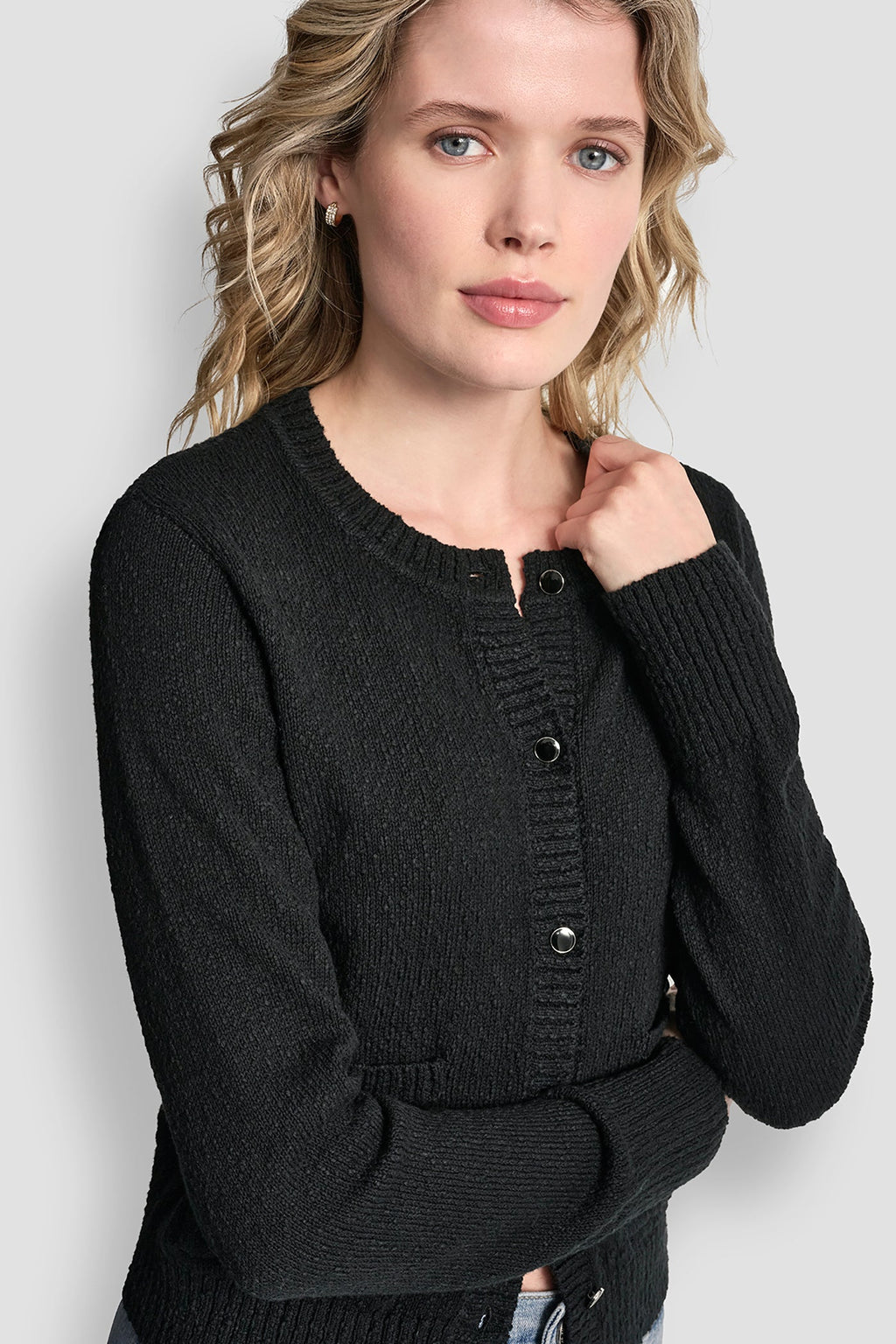 CREW NECK CARDIGAN WITH PATCH POCKETS