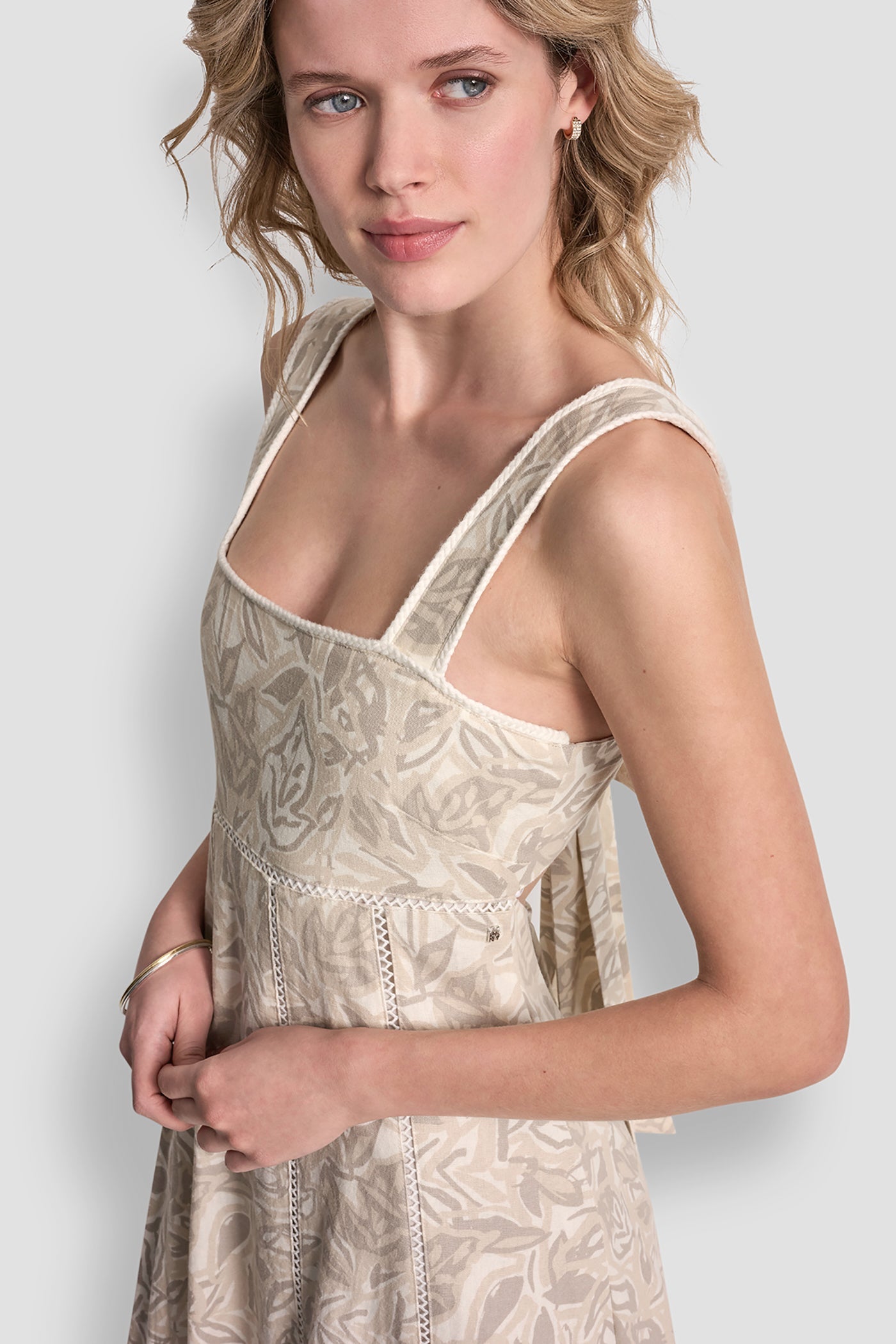 SEAMED TANK DRESS WITH TIE BACK