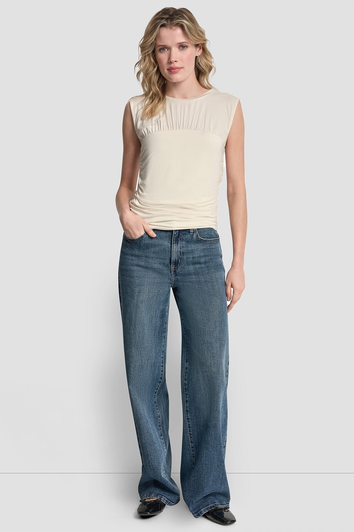 RUCHED BODICE SLEEVELESS TOP
