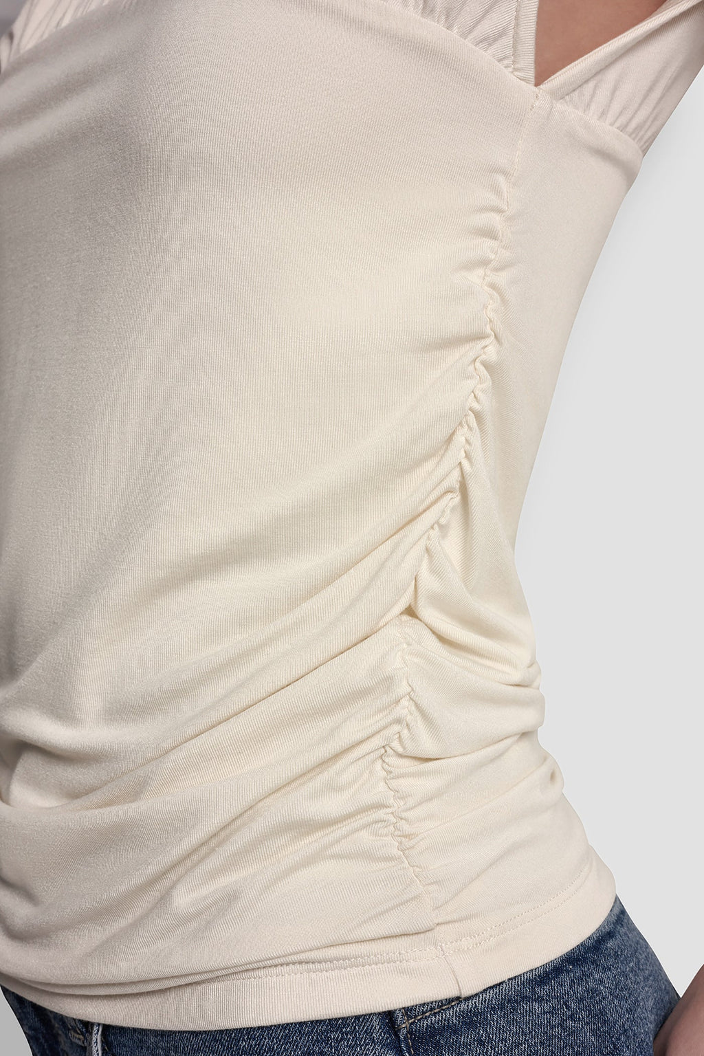 RUCHED BODICE SLEEVELESS TOP