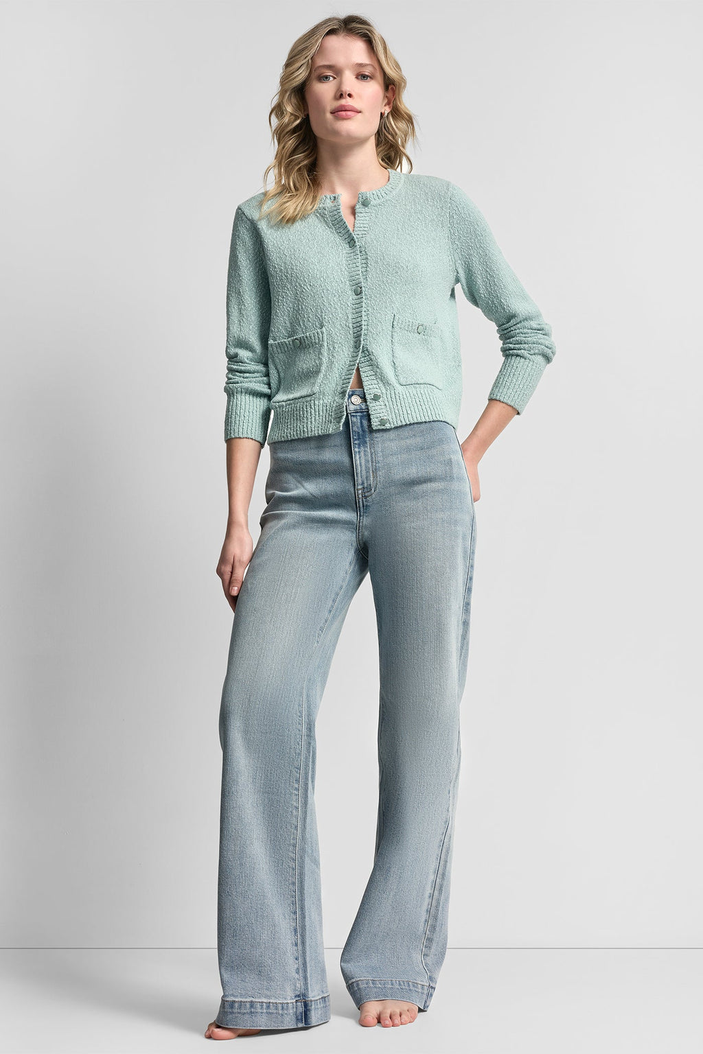 CREW NECK CARDIGAN WITH PATCH POCKETS