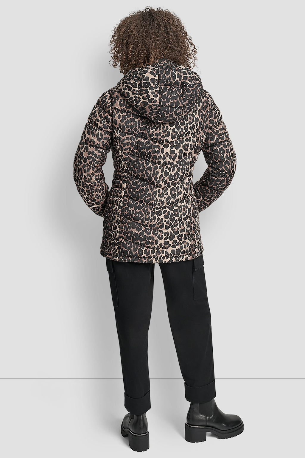 LIGHTWEIGHT PUFFER JACKET