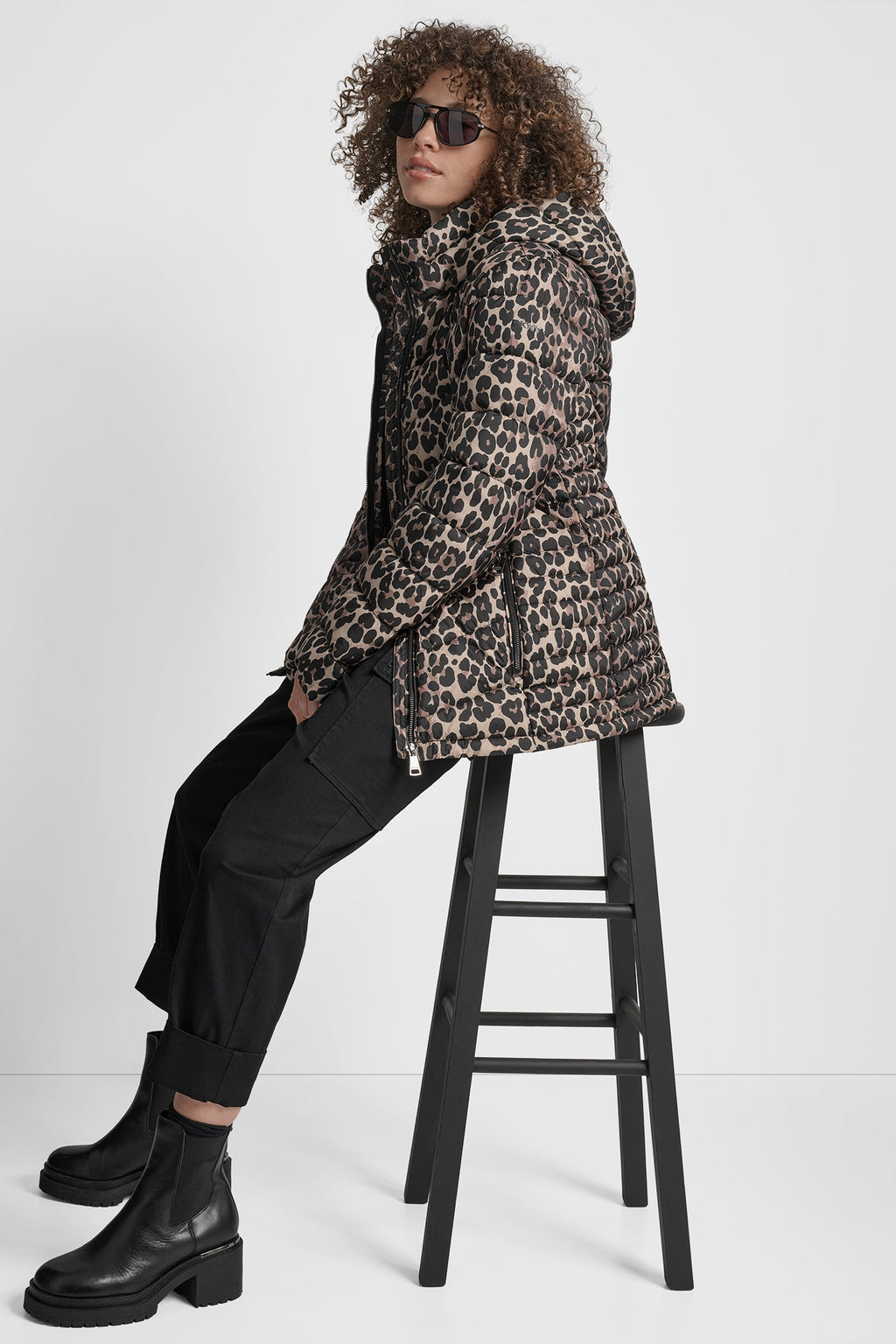 LIGHTWEIGHT PUFFER JACKET