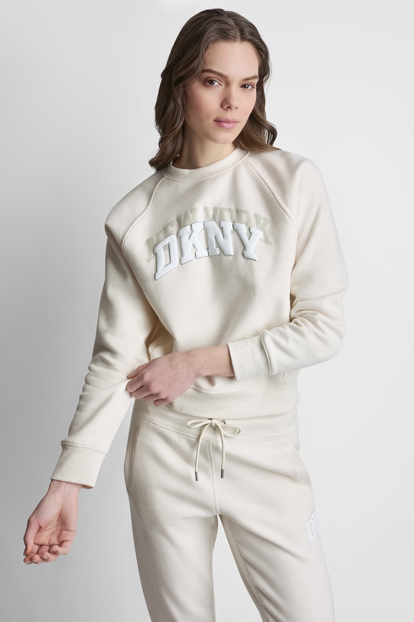 SHADOW VARSITY LOGO CREW NECK