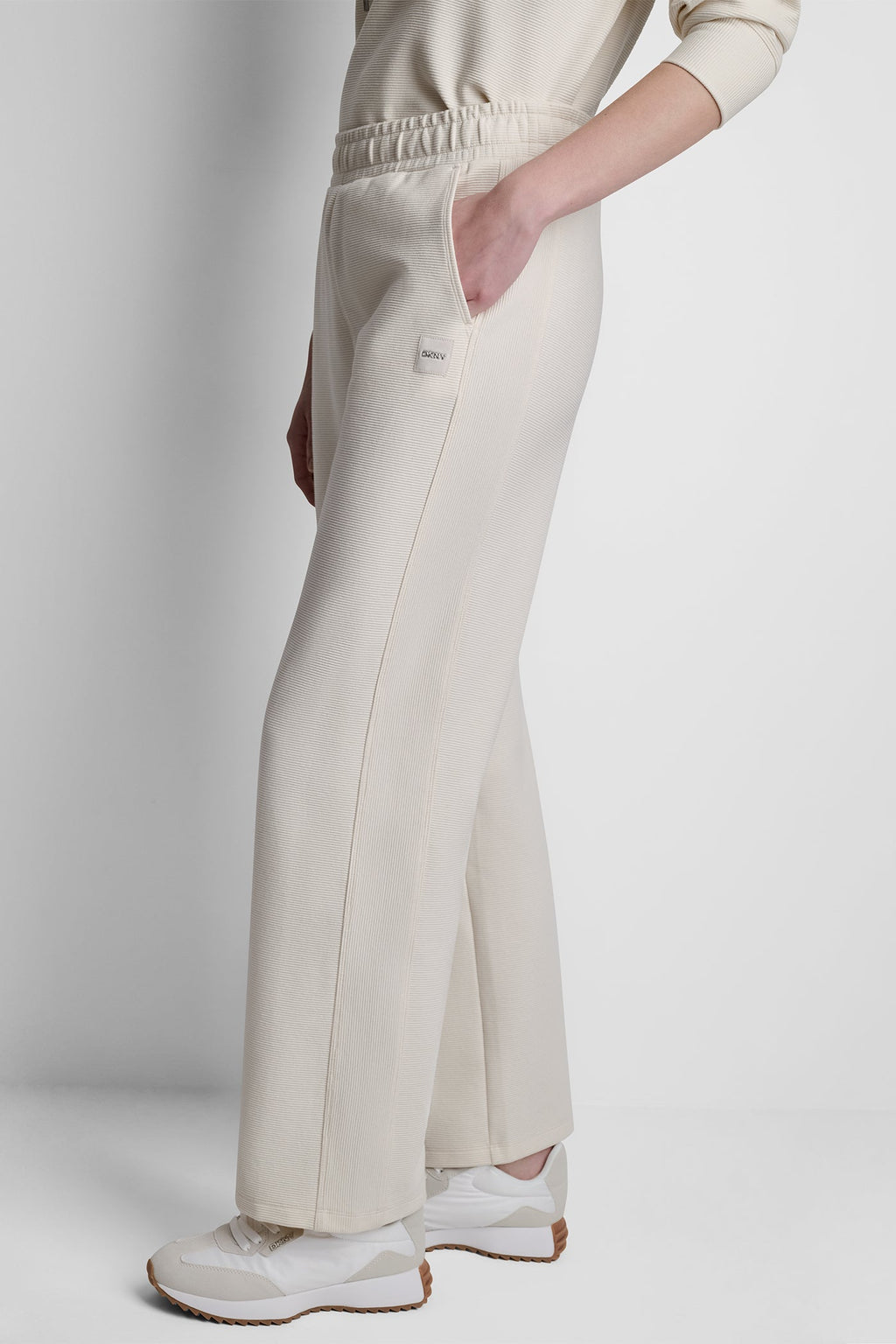 HIGH-RISE RIB TRACK PANTS