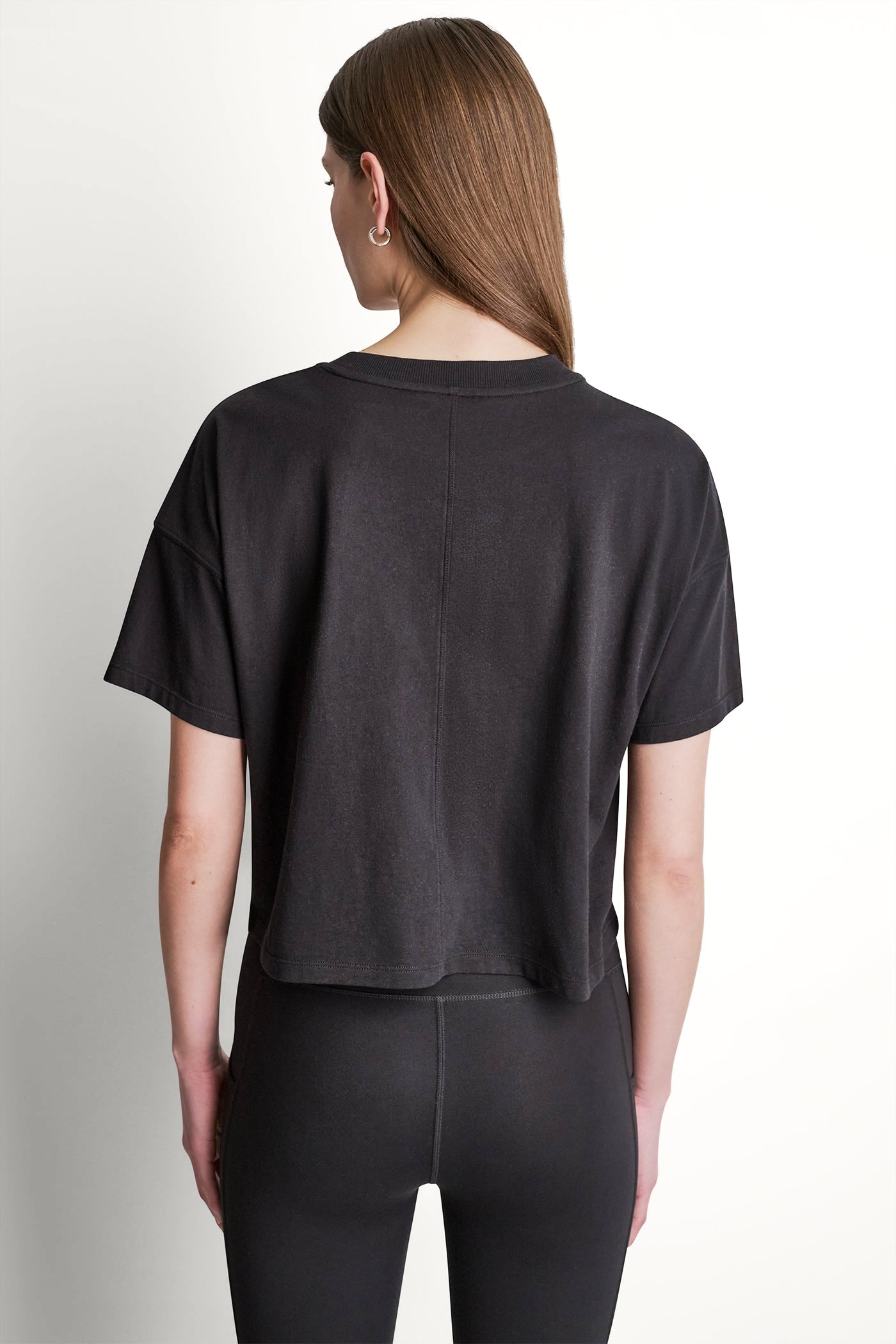 STACKED OMBRE RHINESTONE LOGO TEE