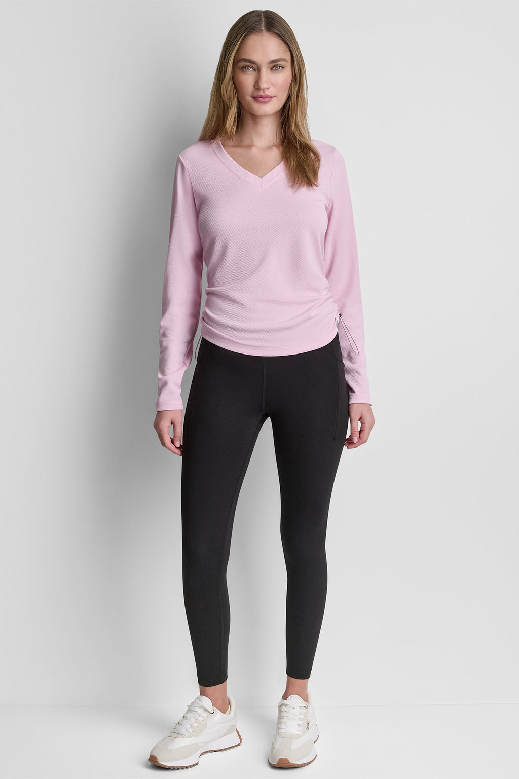 LONG SLEEVE V-NECK TECH TEE