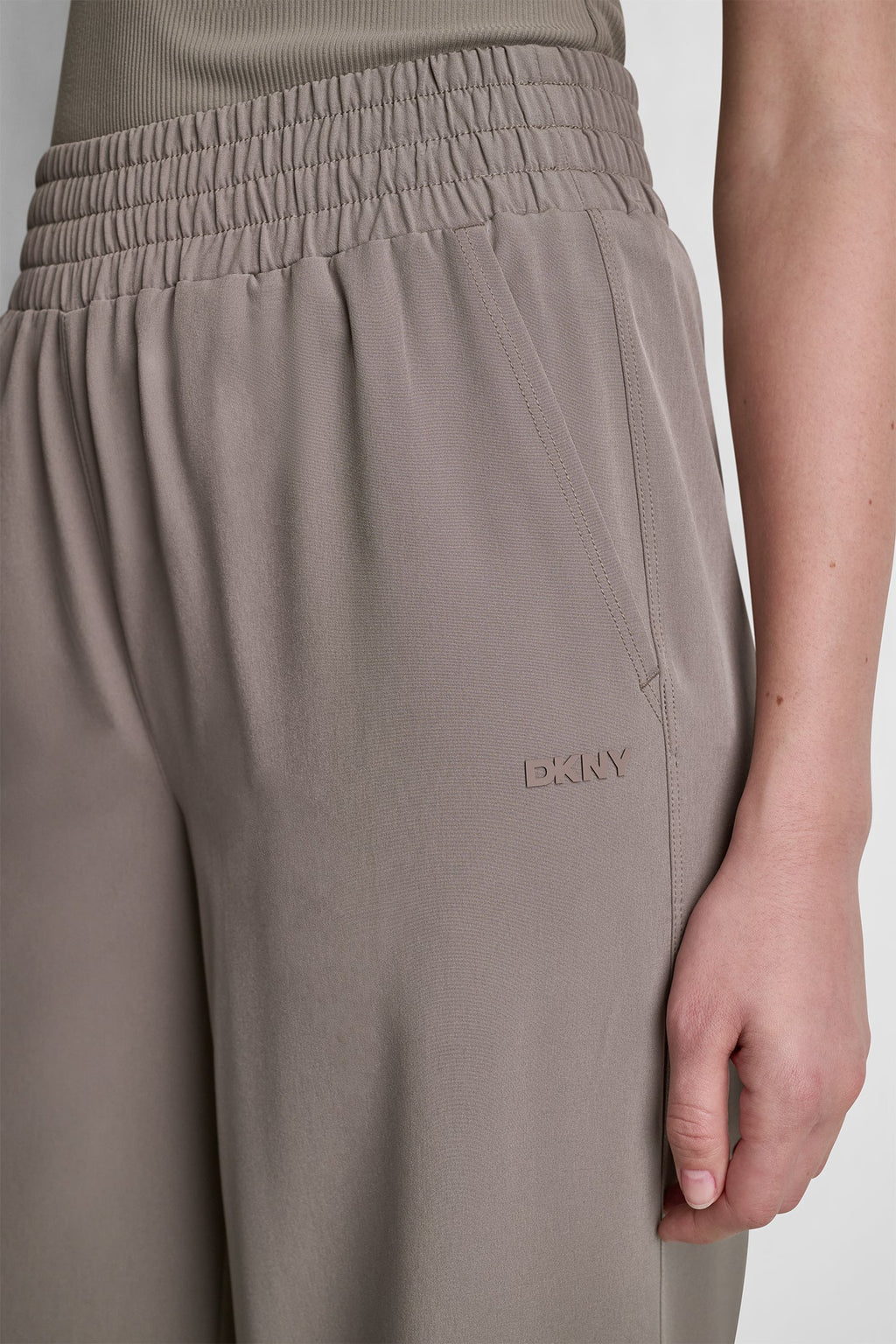 HUDSON STRETCH HIGH-RISE WIDE LEG PANT