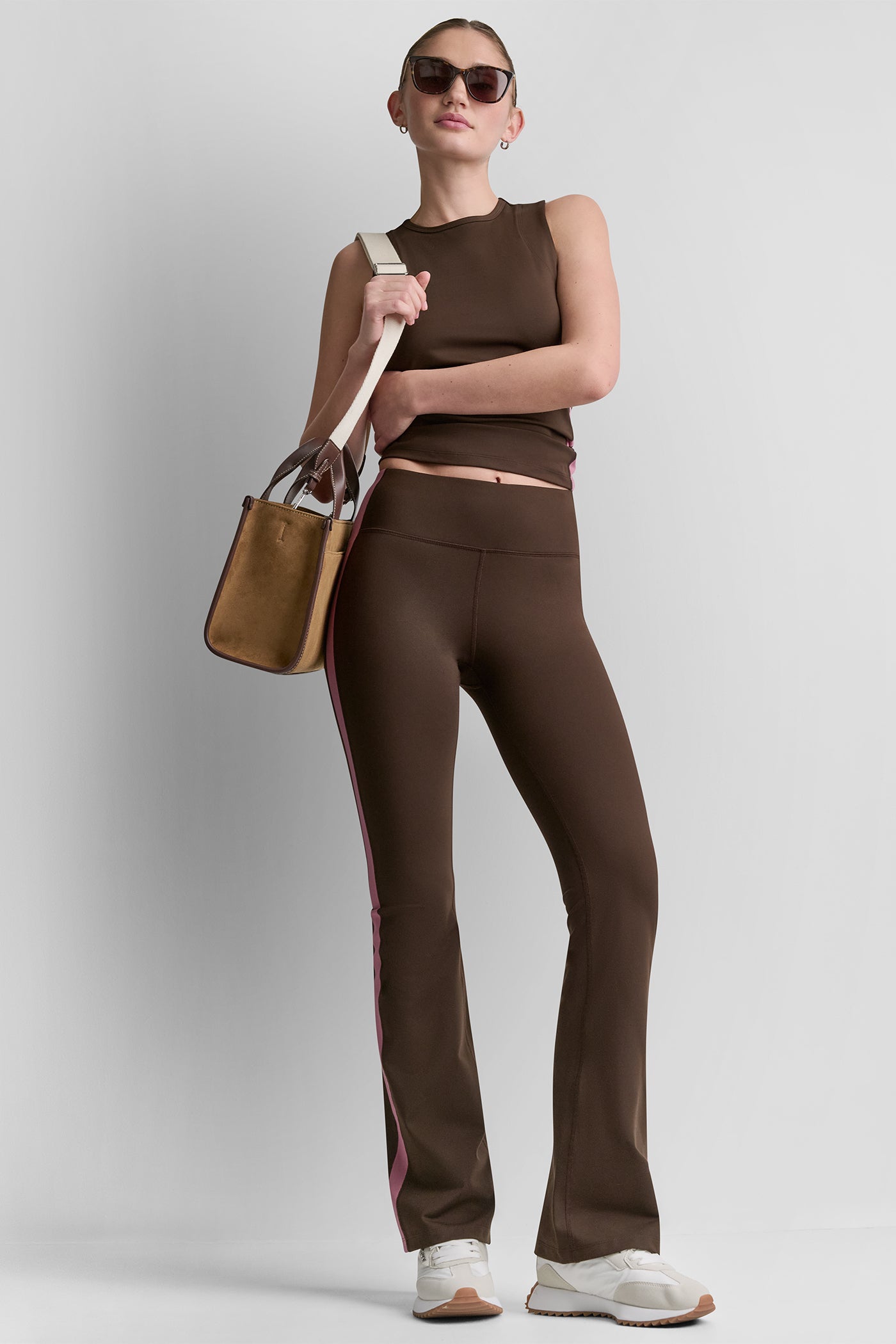 SIDE STRIPE BALANCE COMPRESSION TANK