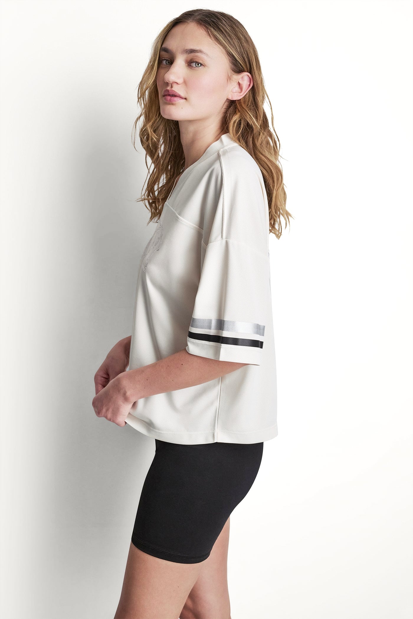 RHINESTONE VARSITY LOGO V-NECK JERSEY