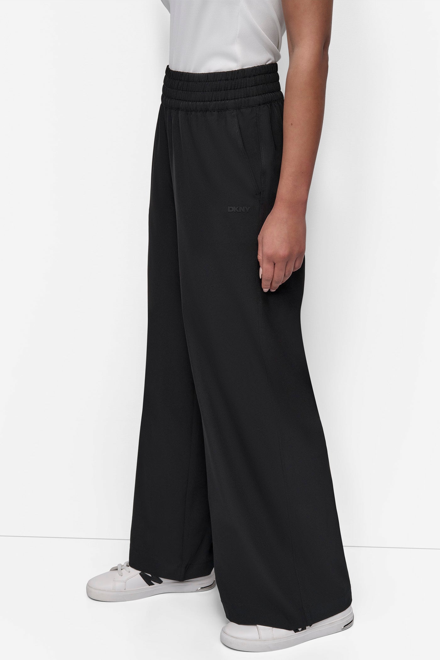 HIGH-RISE WIDE-LEG PANT