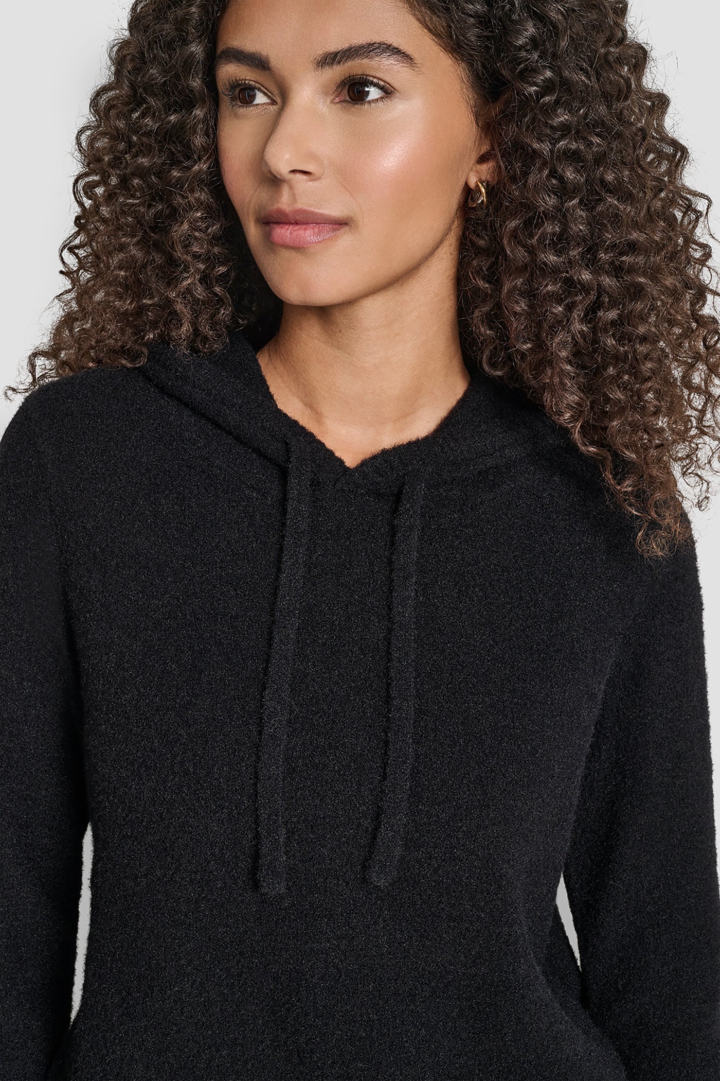 FEATHER YARN HOODIE WITH DRAWCORD AND TONAL LOGO