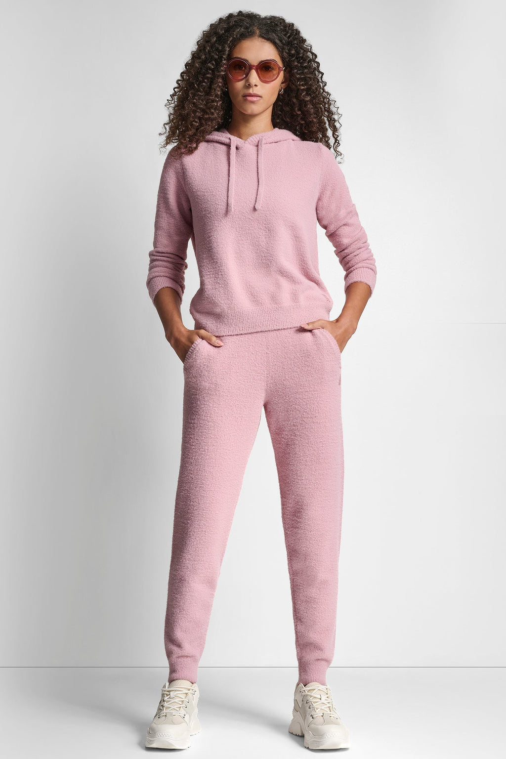 FEATHER YARN HOODIE WITH DRAWCORD AND TONAL LOGO