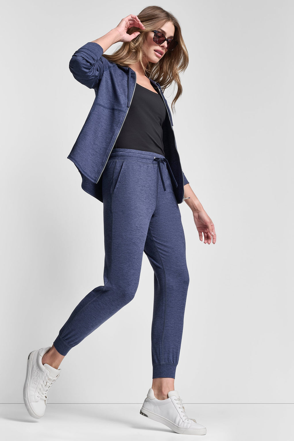 CROPPED HIGH-RISE SLIM JOGGER