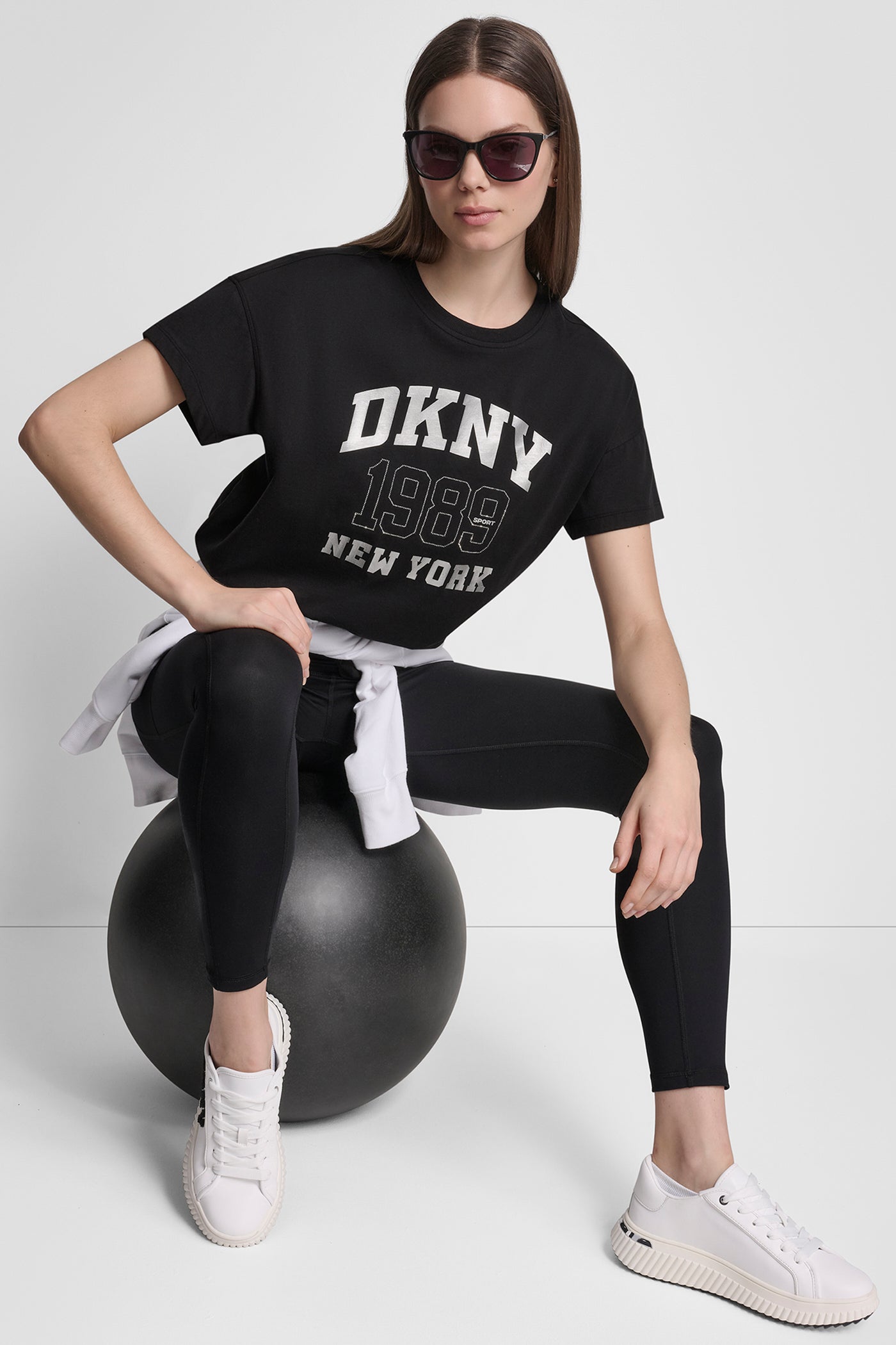 DKNY 1989 LOGO RHINESTUD TEE