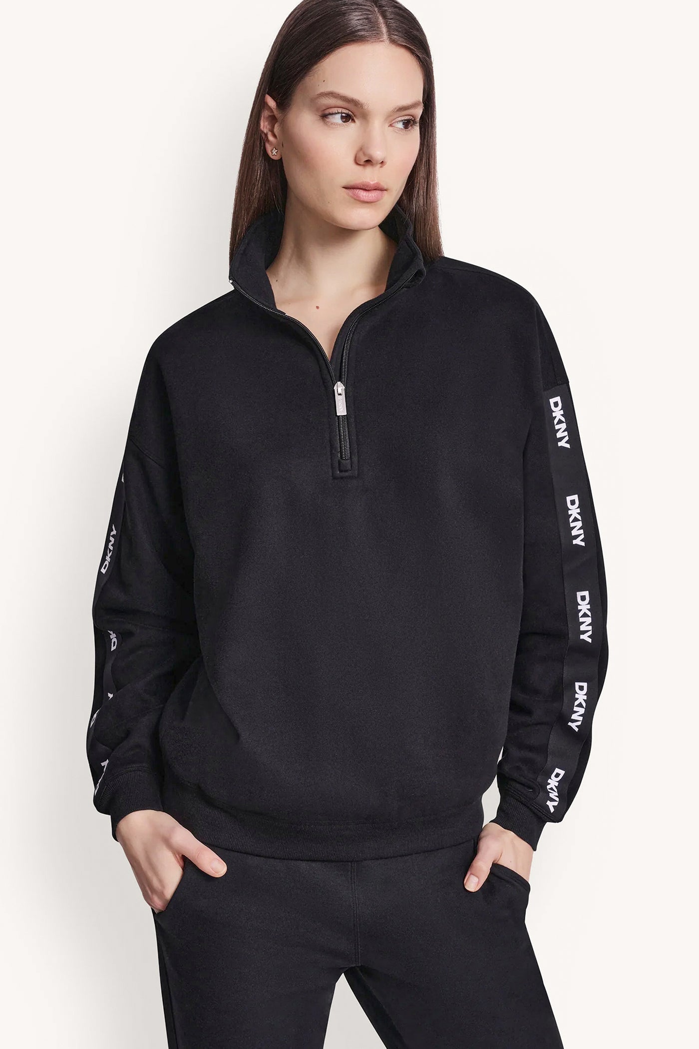 LOGO QUARTER-ZIP SWEATSHIRT
