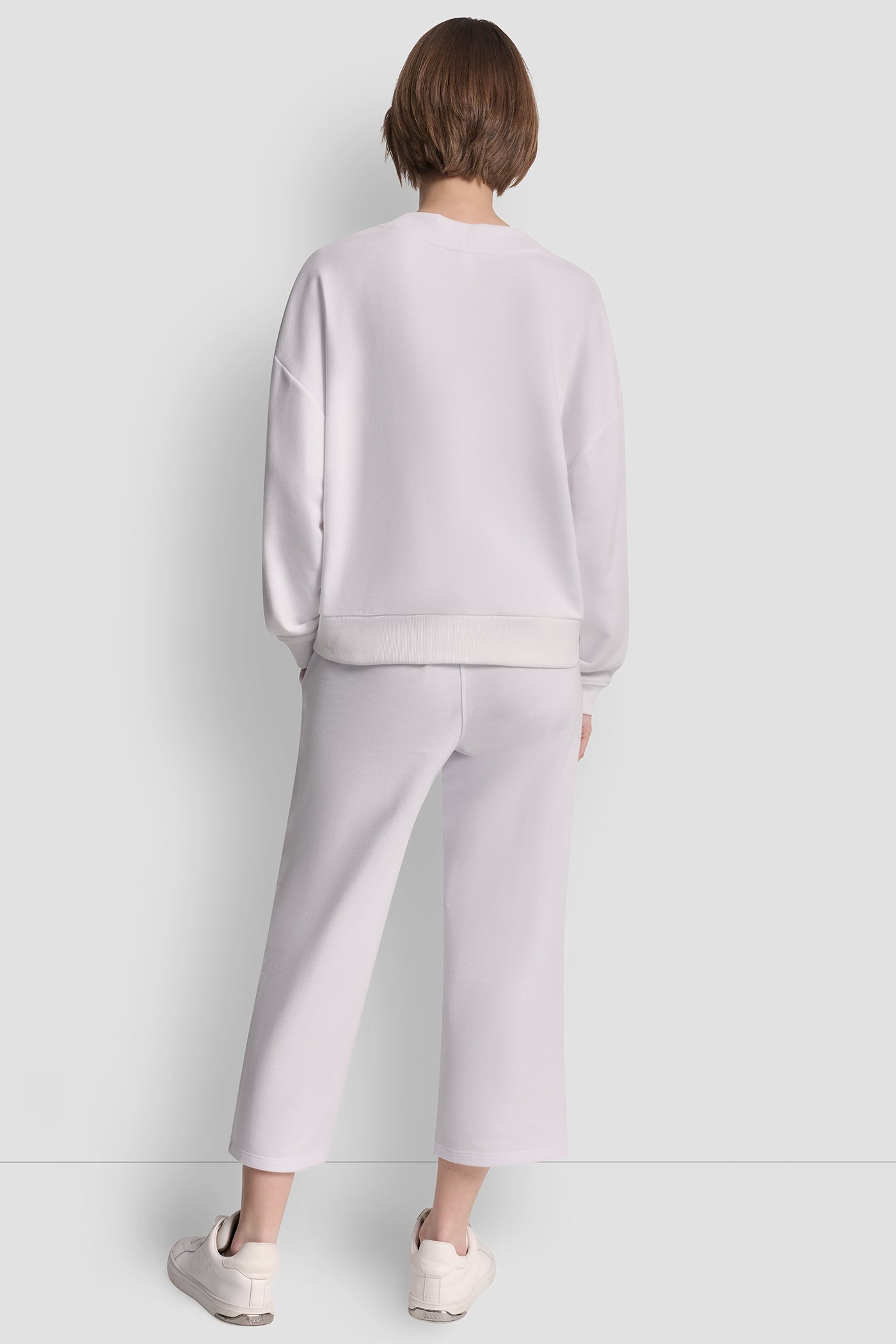METALLIC BUBBLE LOGO V-NECK PULLOVER