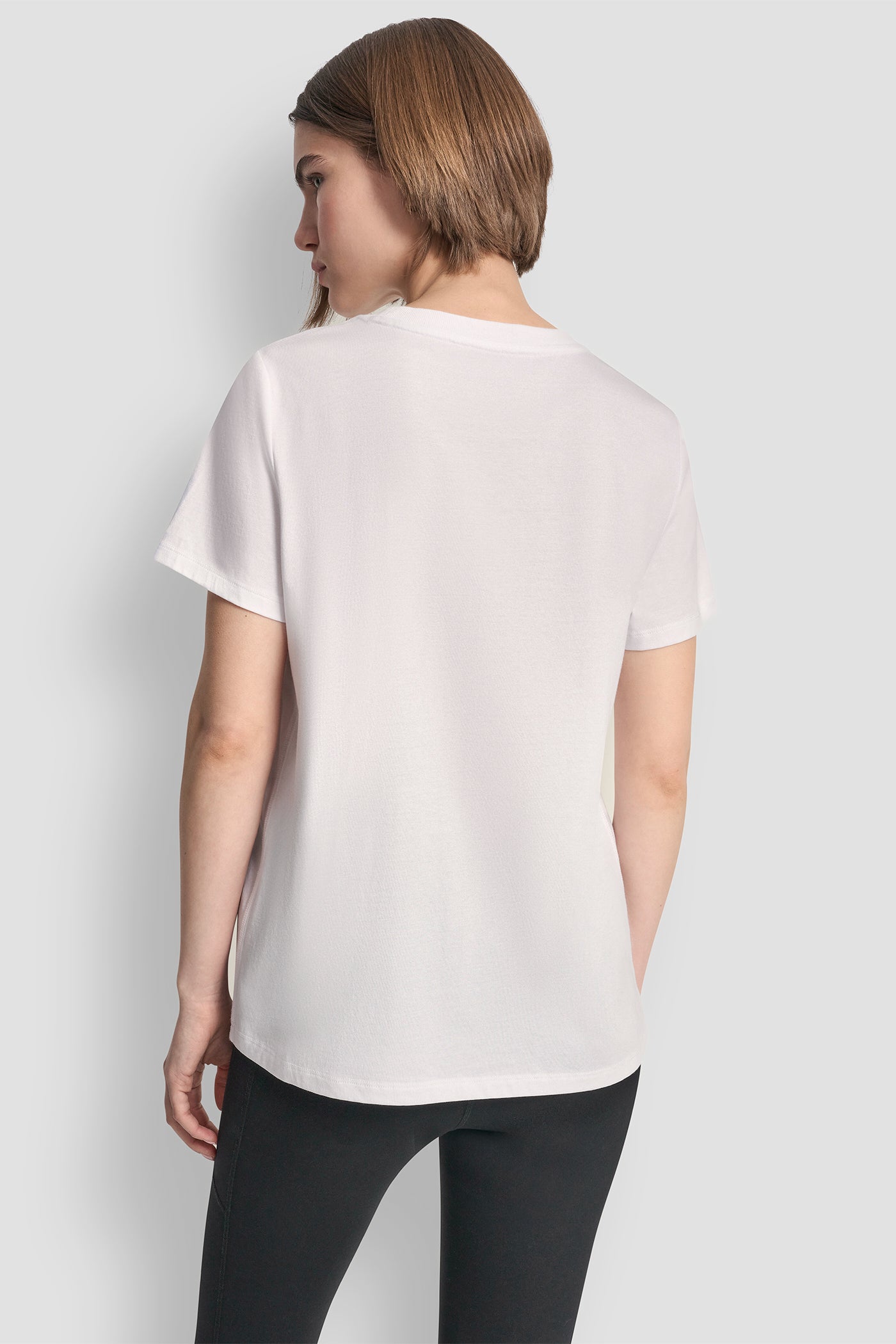 COLLEGIATE MEDALLION LOGO TEE