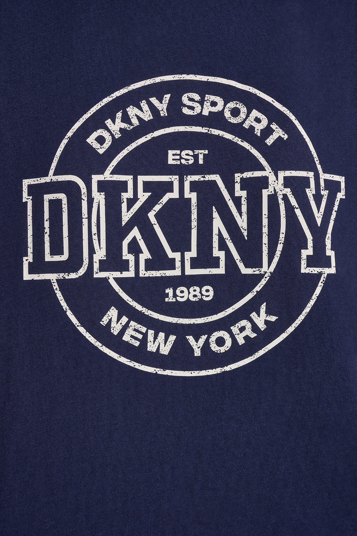 COLLEGIATE MEDALLION LOGO TEE