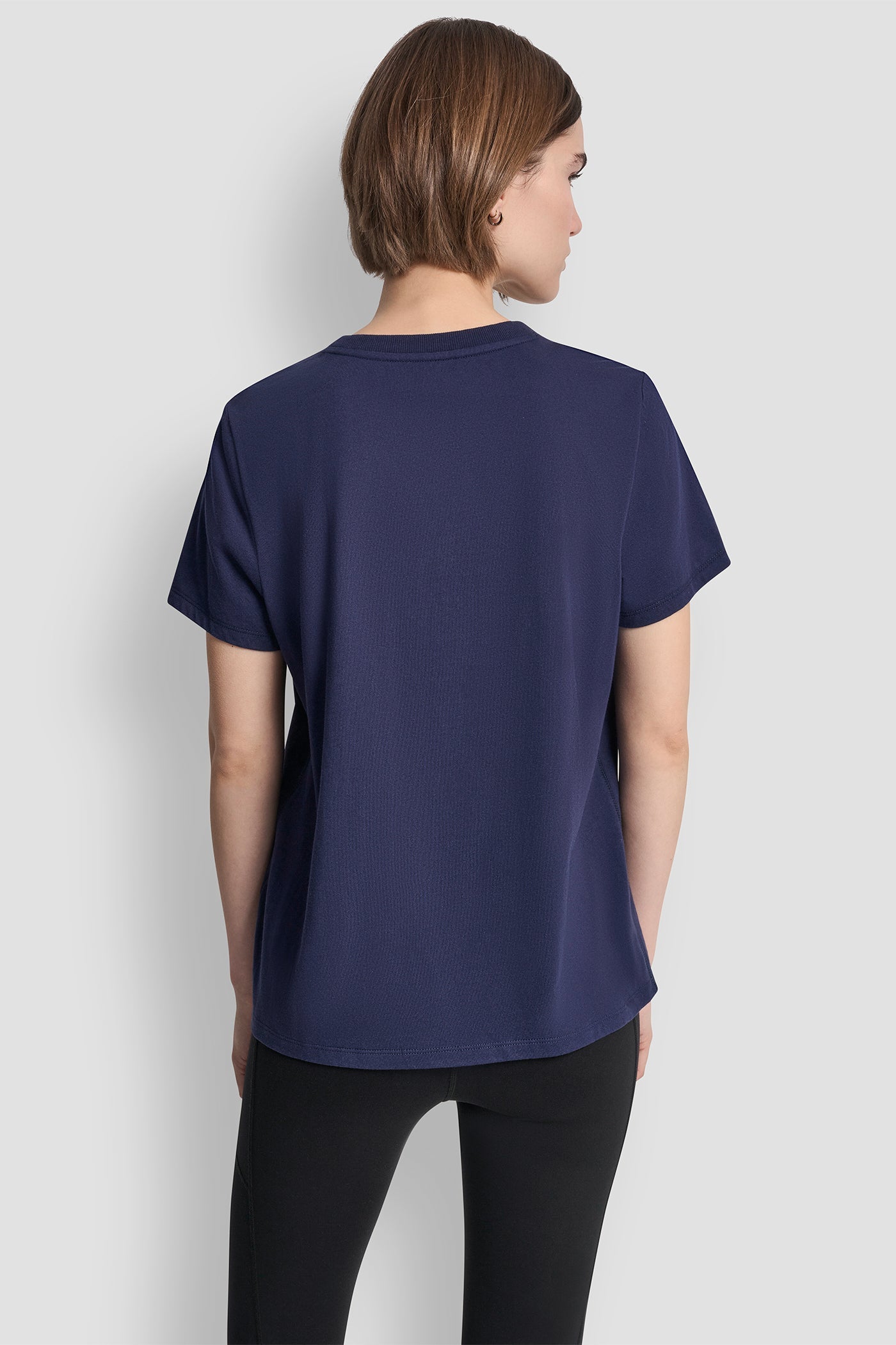 COLLEGIATE MEDALLION LOGO TEE