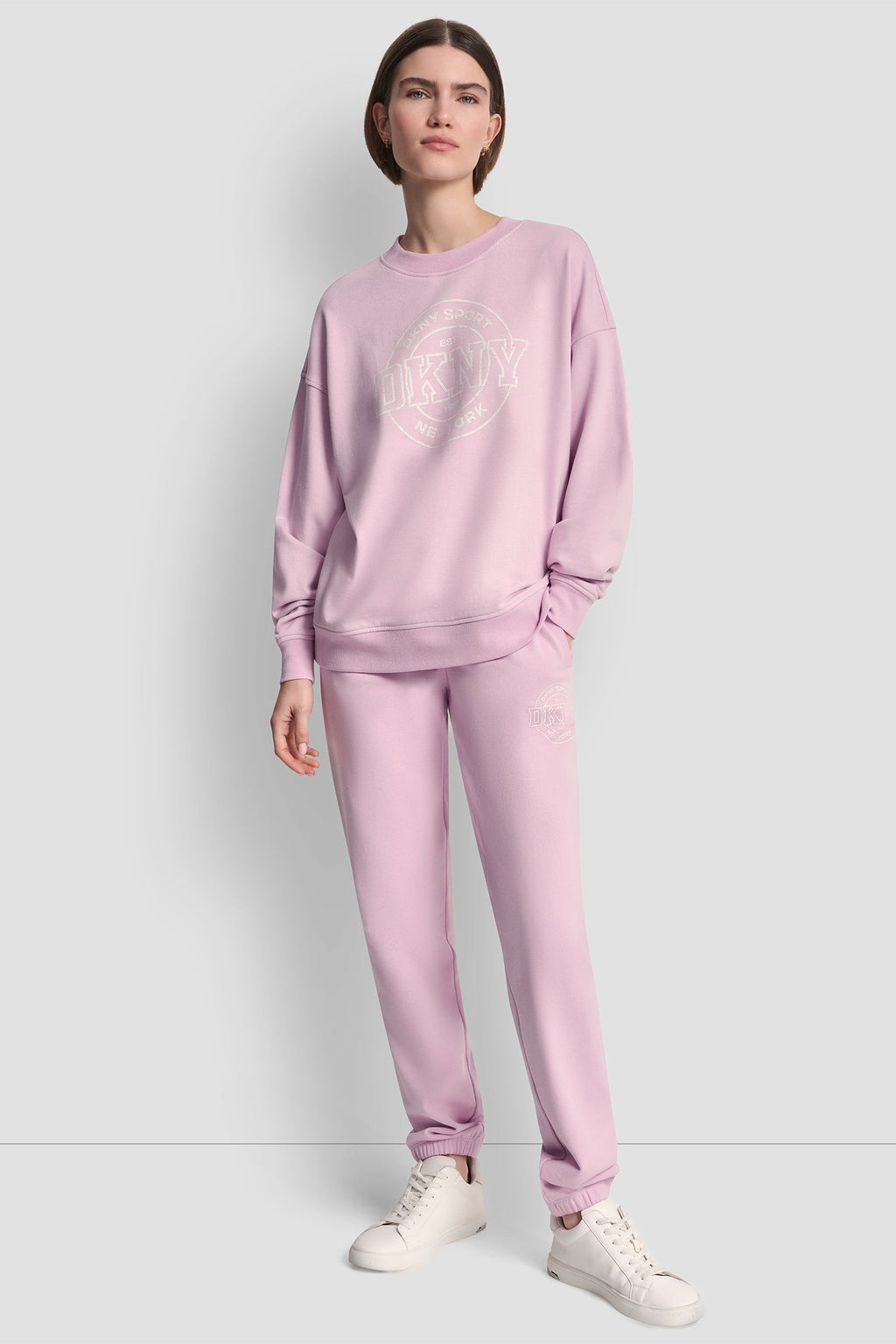 COLLEGIATE LOGO SWEATSHIRT