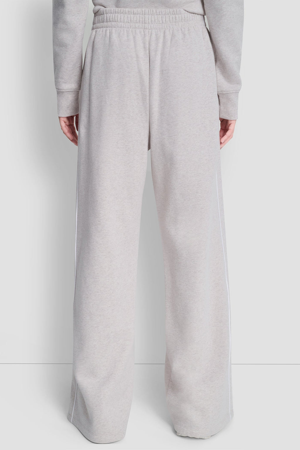 HIGH-RISE PIPED TRACK PANTS