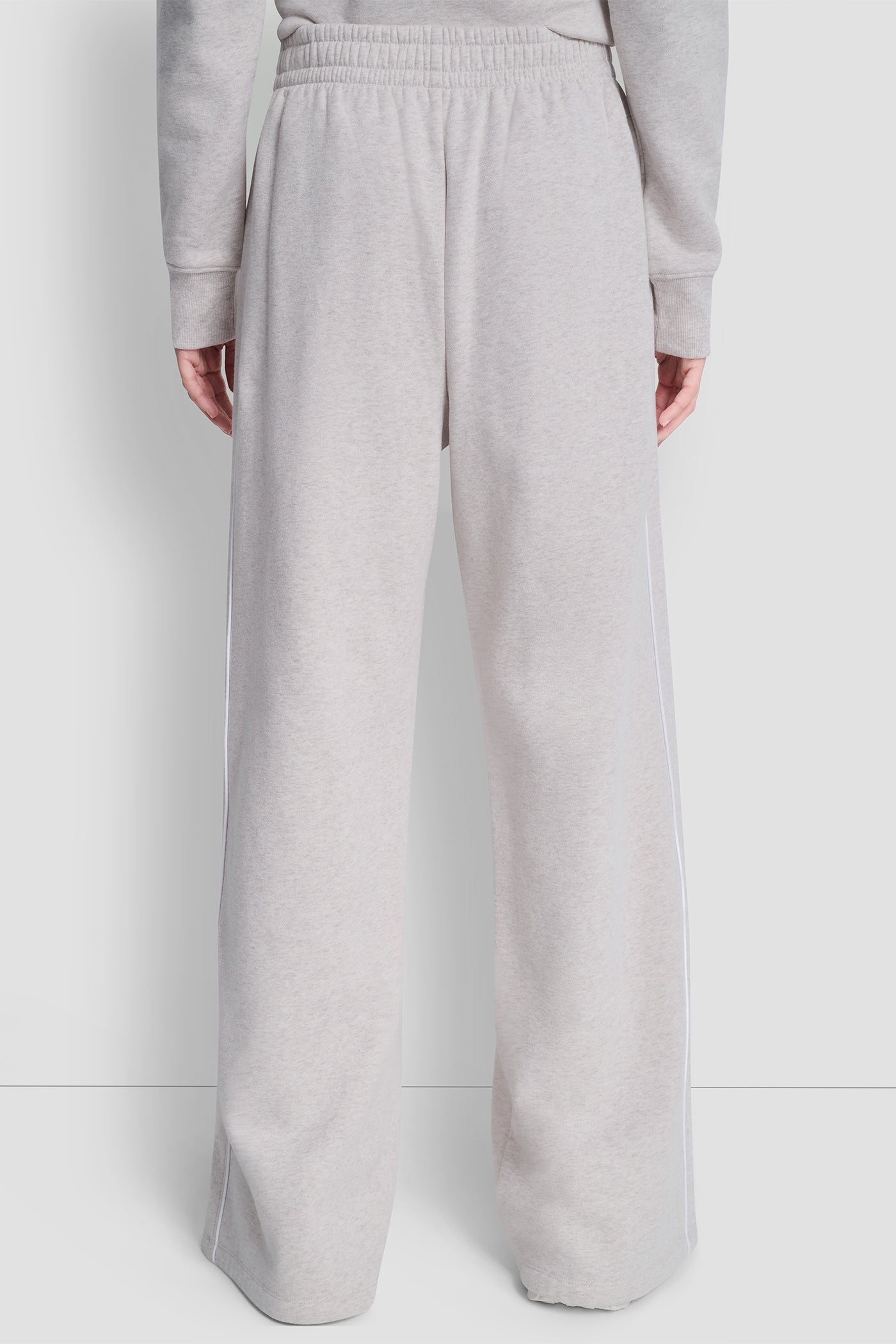 HIGH-RISE PIPED TRACK PANTS