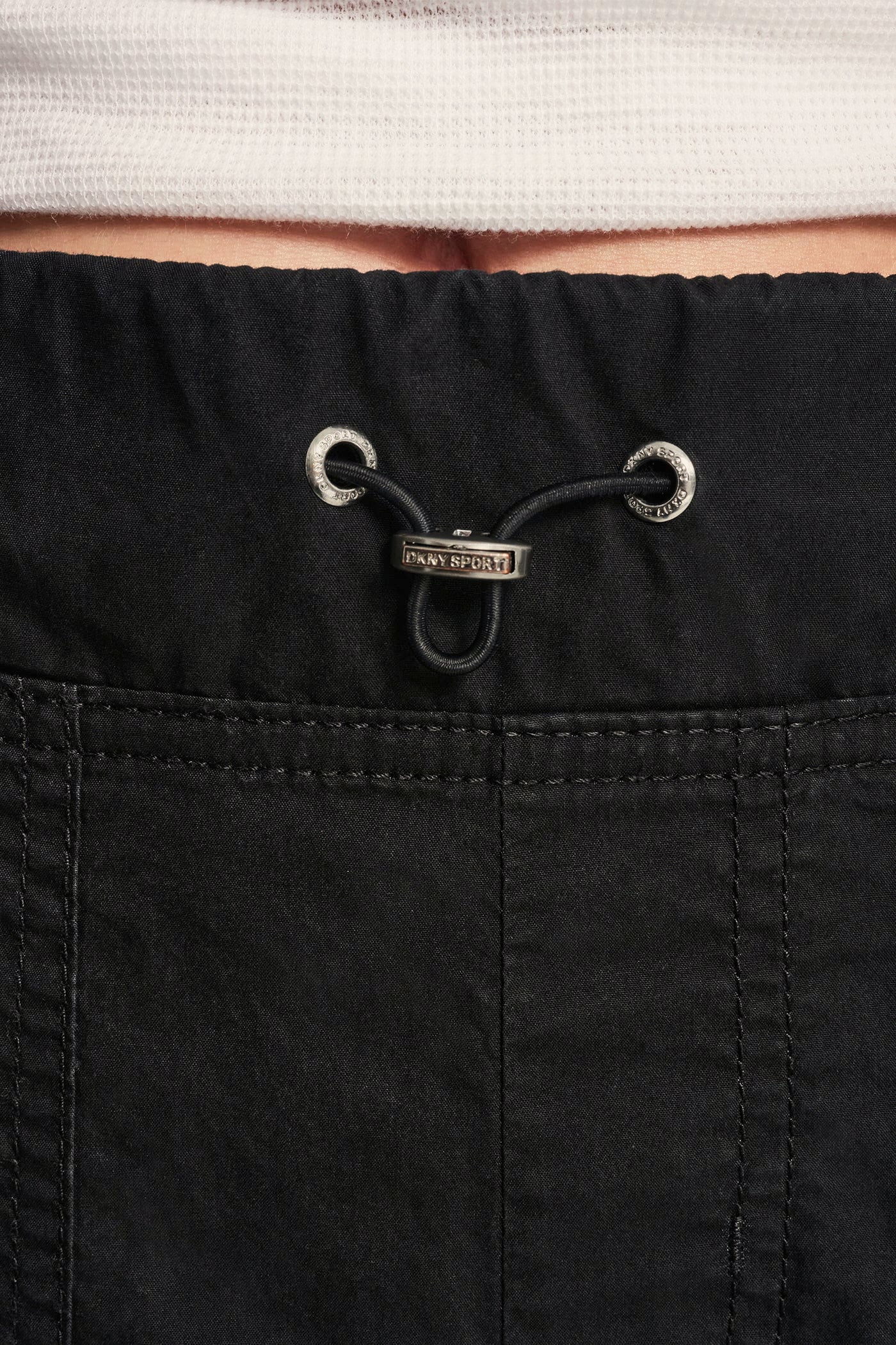 HIGH-RISE SLIM UTILITY JOGGER
