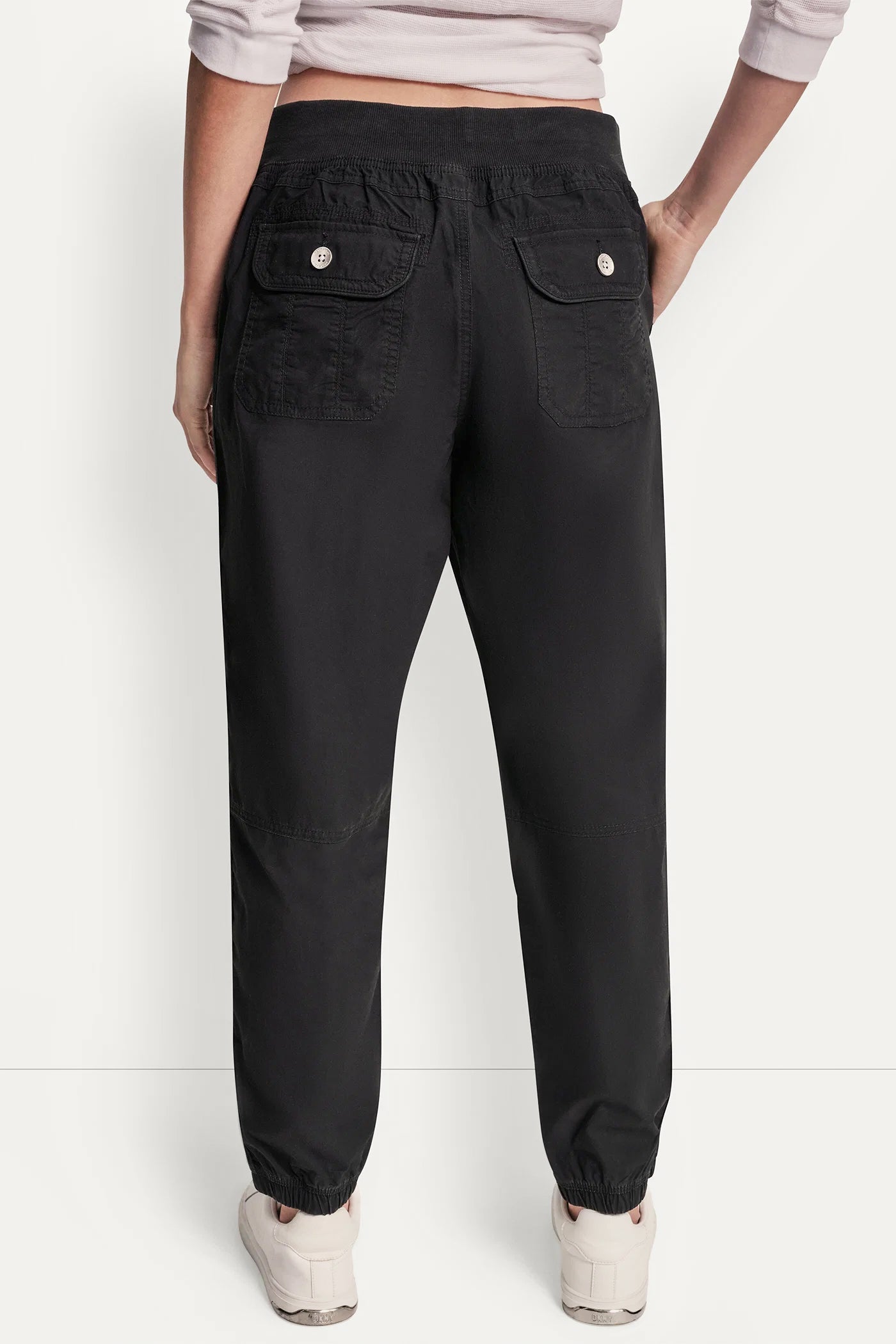HIGH-RISE SLIM UTILITY JOGGER