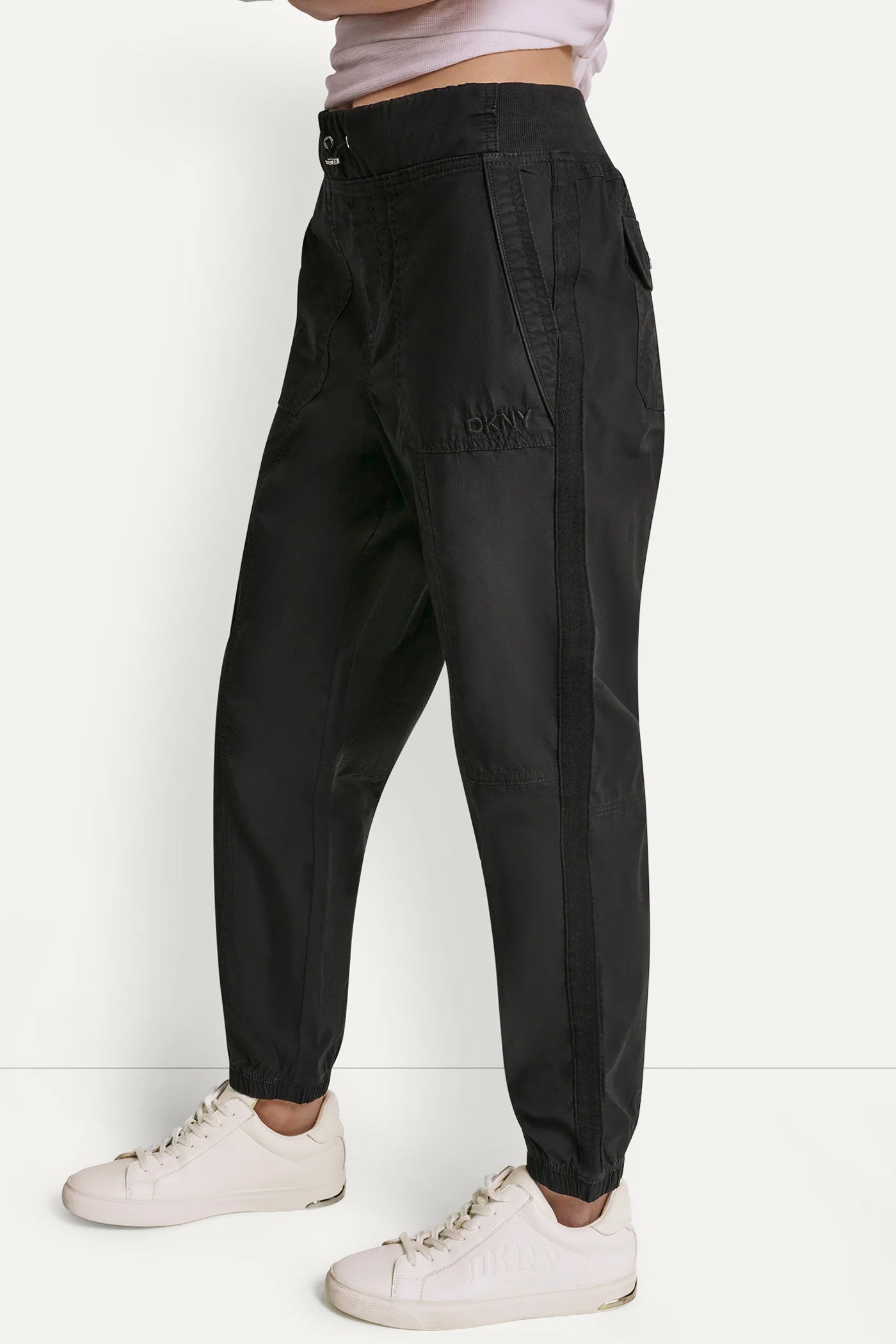HIGH-RISE SLIM UTILITY JOGGER