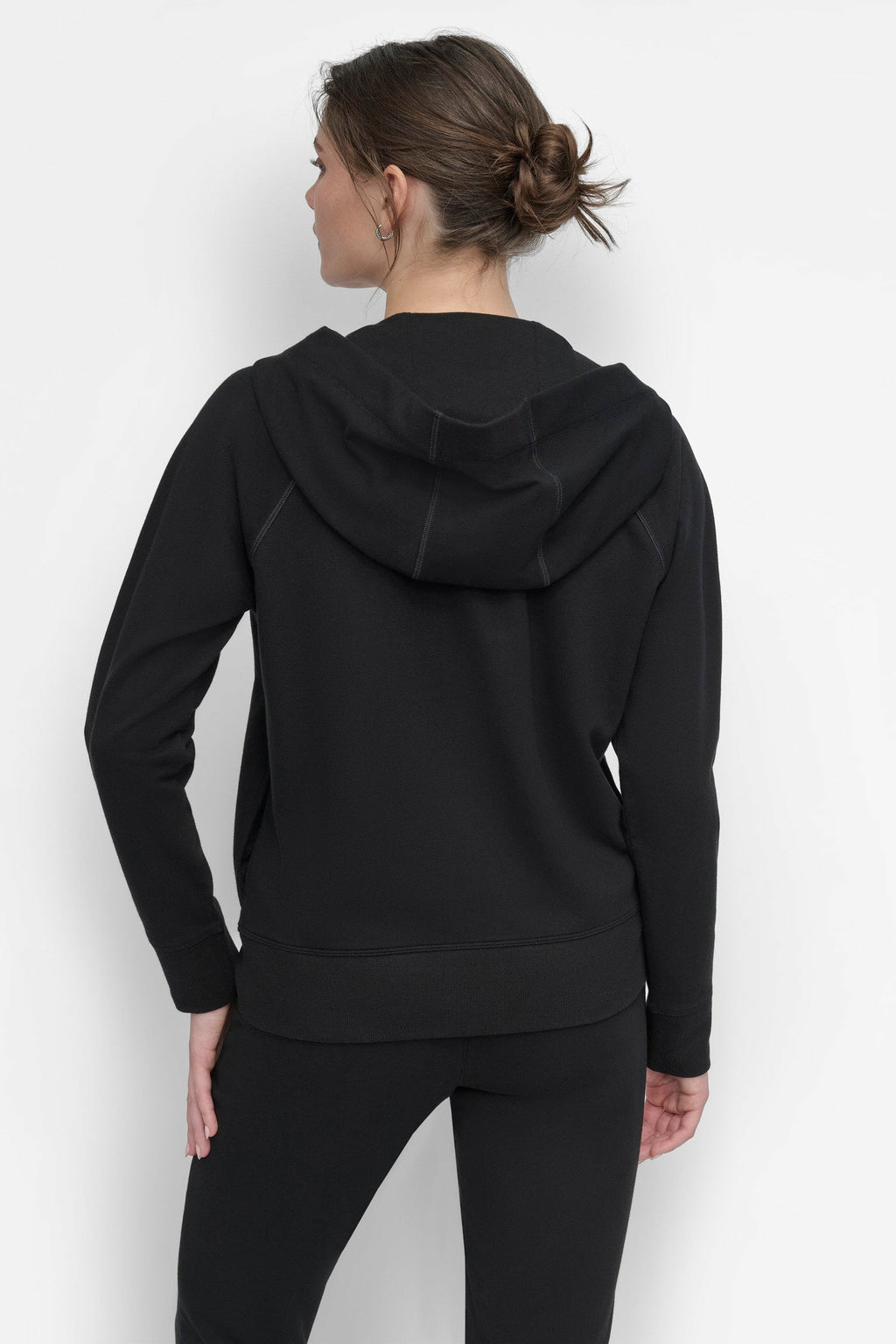 TWO-TONE LOGO DRAWSTRING HOODIE