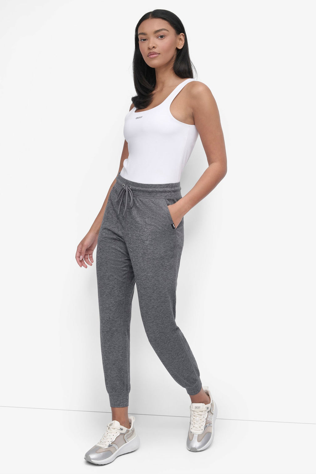 CROPPED HIGH-RISE SLIM JOGGER
