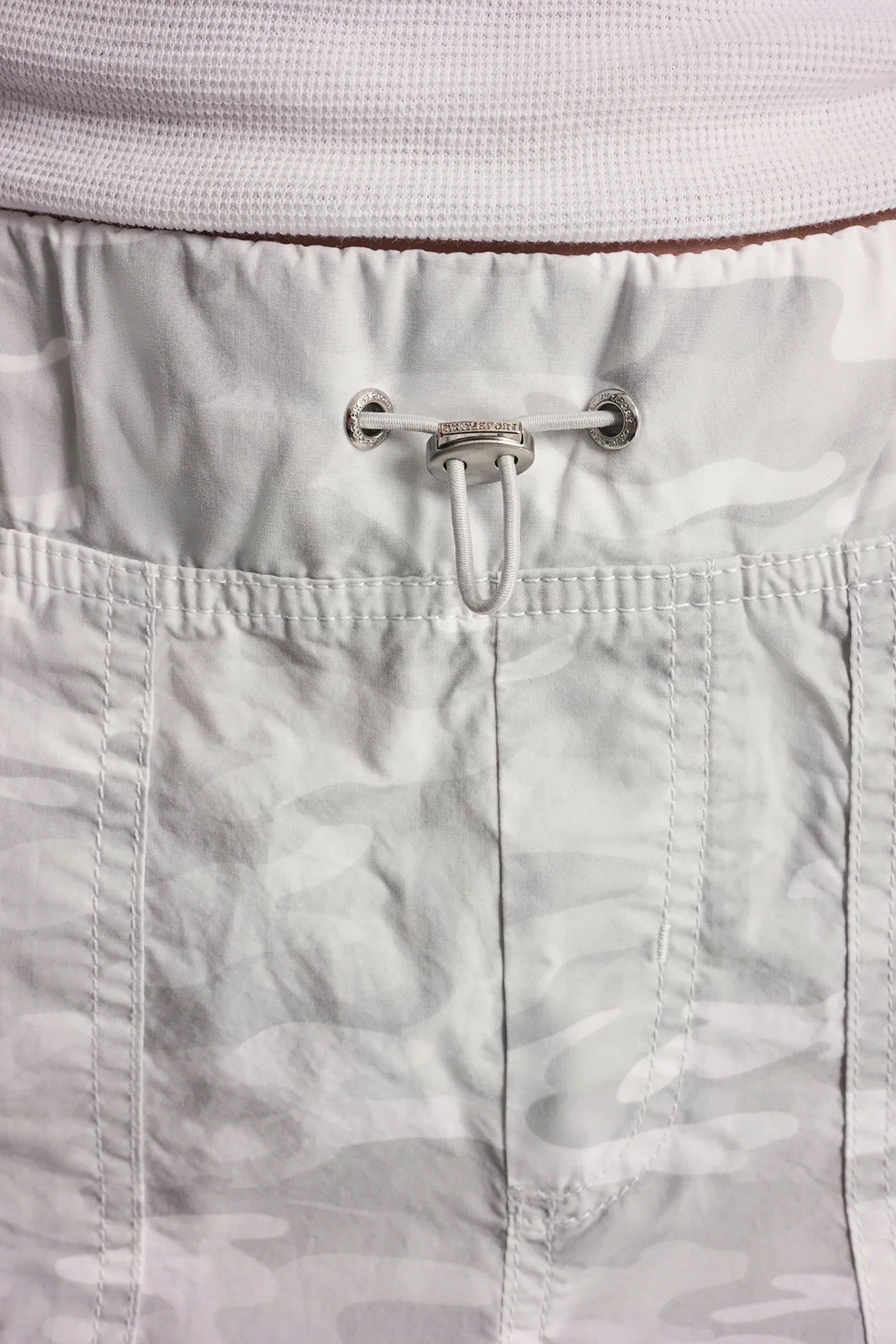 HIGH-RISE SLIM UTILITY JOGGER