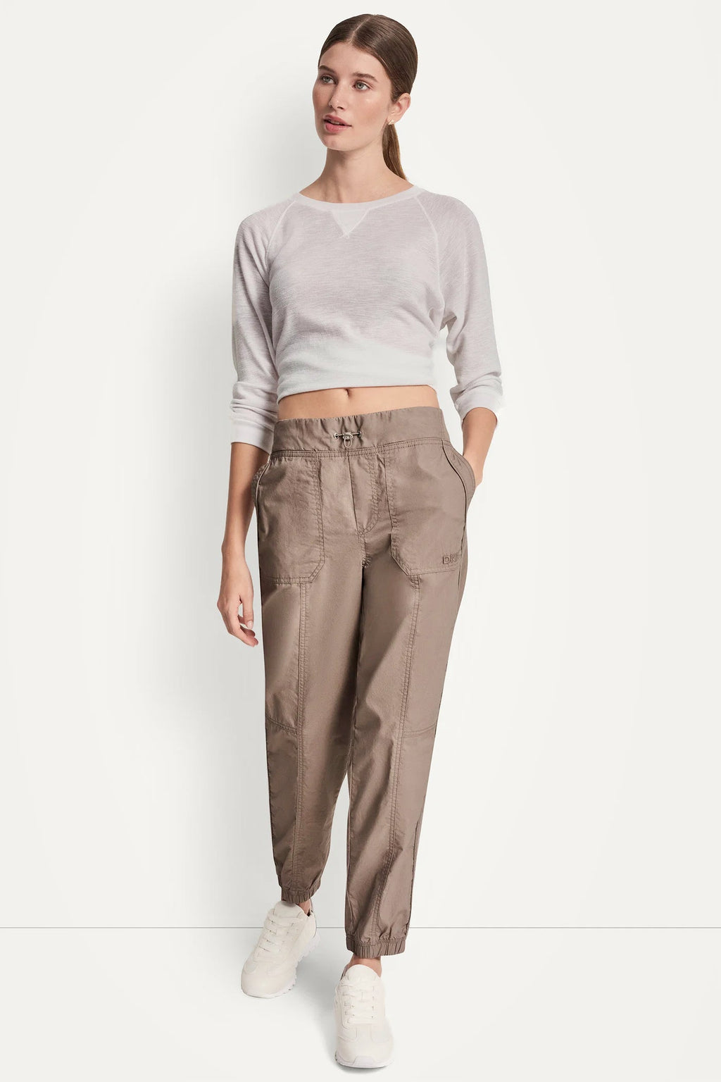 HIGH-RISE SLIM UTILITY JOGGER