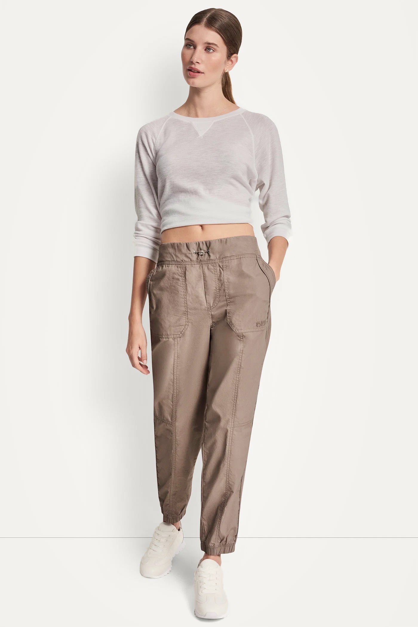HIGH-RISE SLIM UTILITY JOGGER
