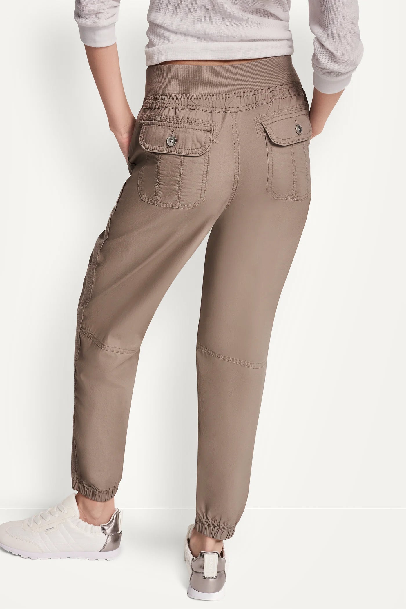 HIGH-RISE SLIM UTILITY JOGGER