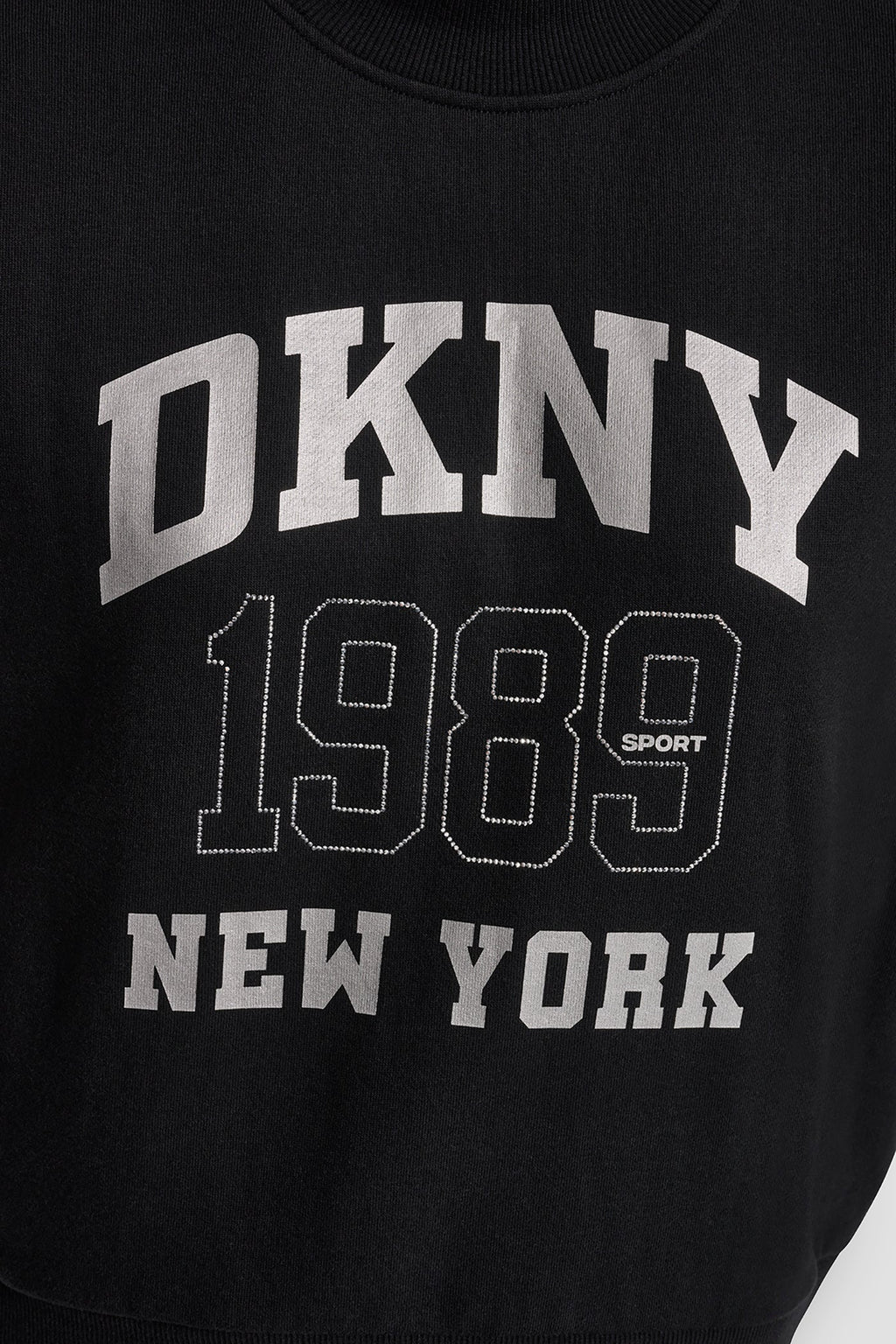 SHORT SLEEVE LOGO HIGH-LOW TEE