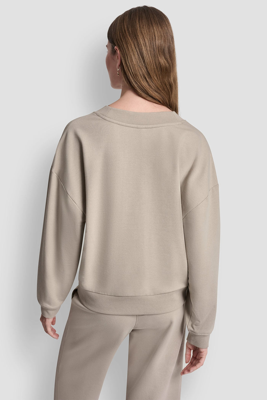 METALLIC BUBBLE LOGO V-NECK PULLOVER